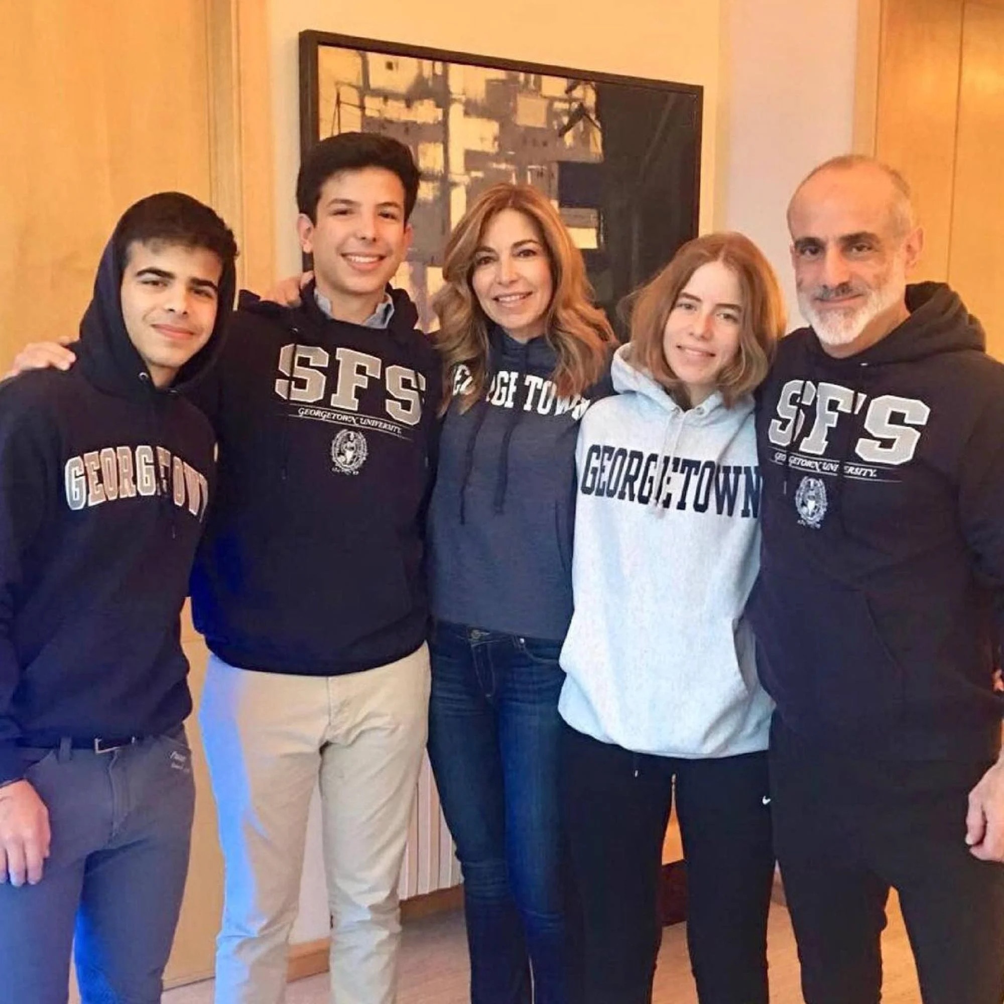 hoang gia jordan anh 4