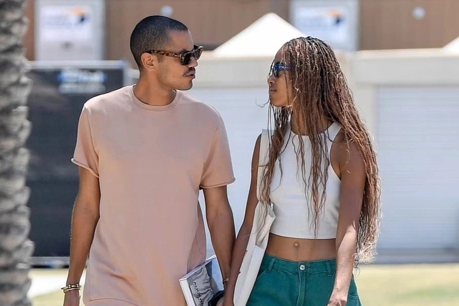 Malia Obama than thiet voi nha san xuat am nhac nhieu hon 9 tuoi hinh anh