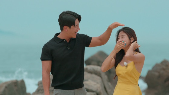 show hen ho thuc te anh 4