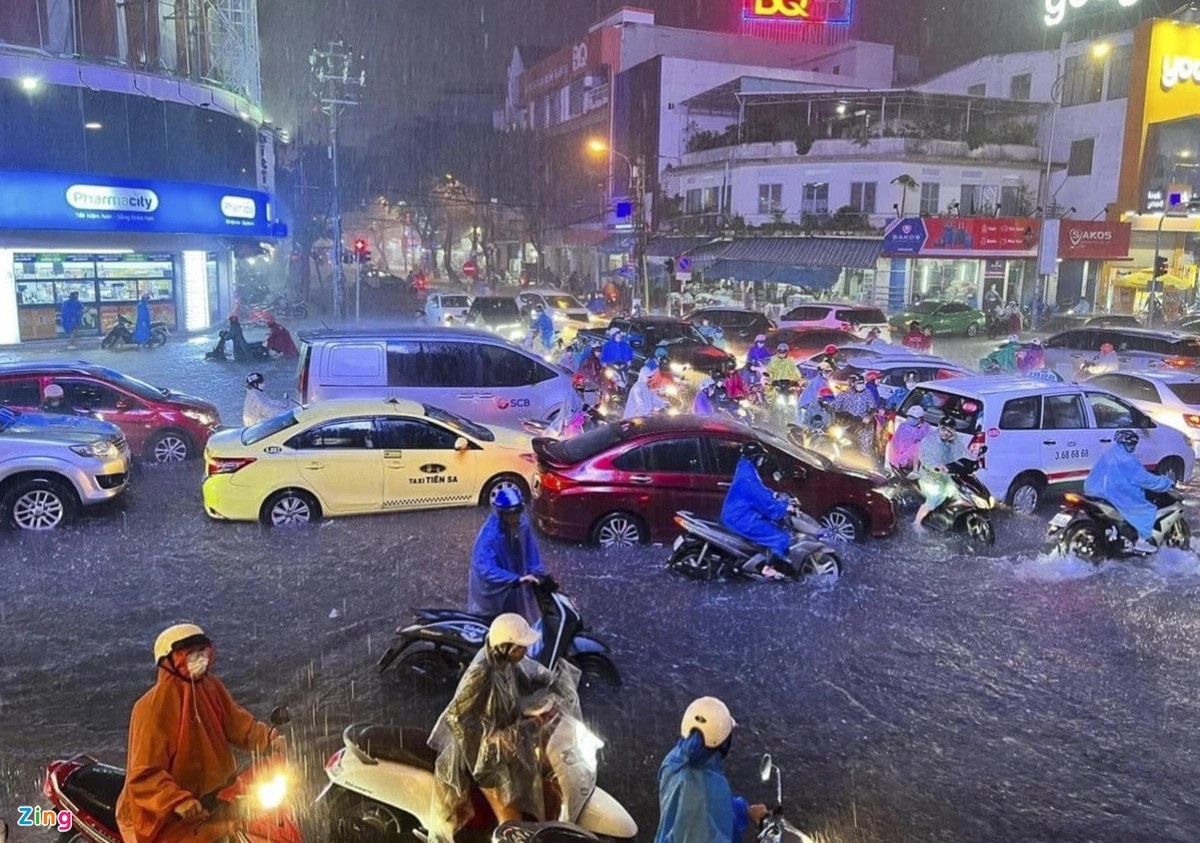 da nang mua lich su anh 4