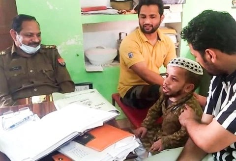 chang trai cao 60 cm anh 2