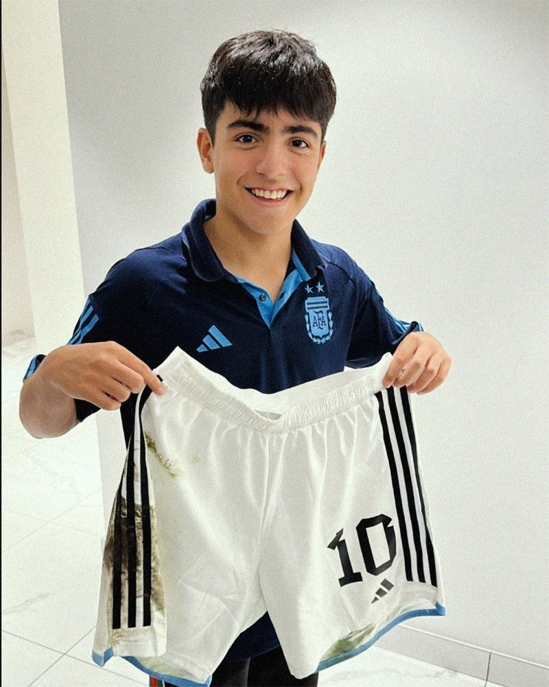 con nuôi Messi ảnh 2 con nuoi Messi anh 2