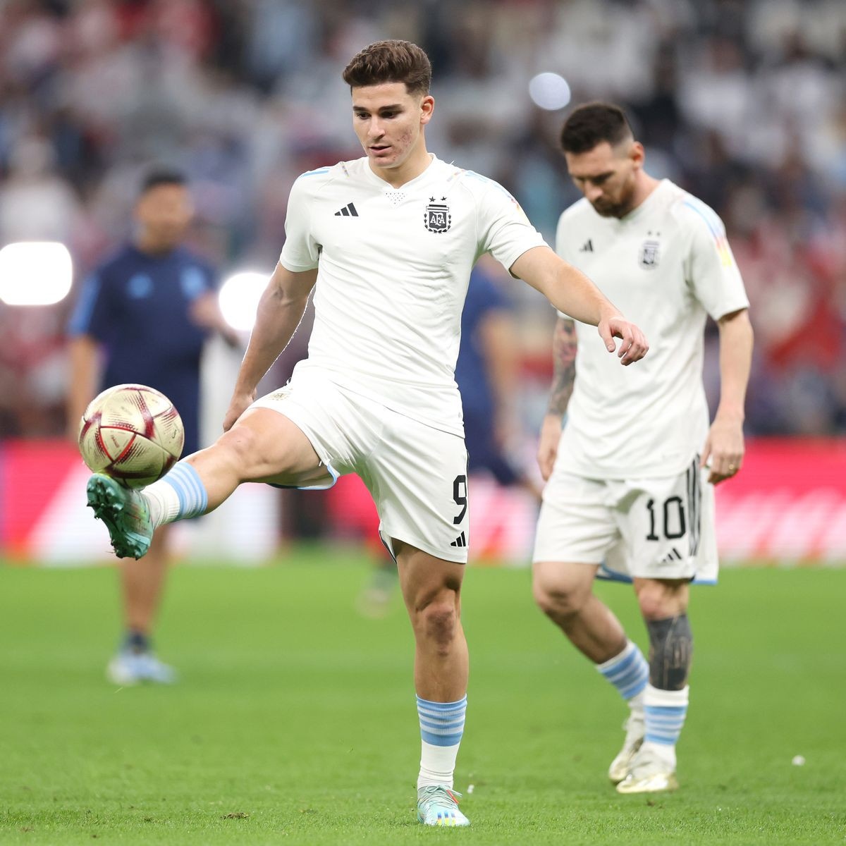 Messi va Alvarez anh 6