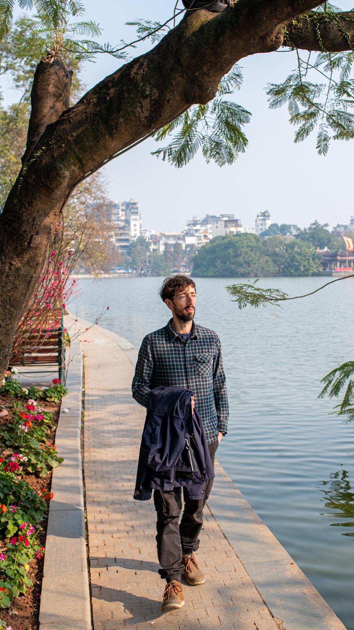 ong do Tay cho chu anh 42