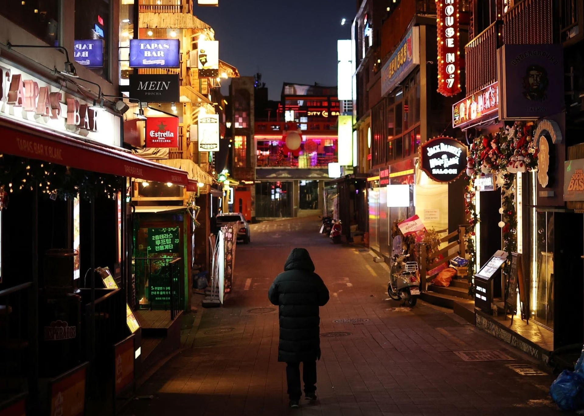 Su ky thi deo bam Itaewon hinh anh