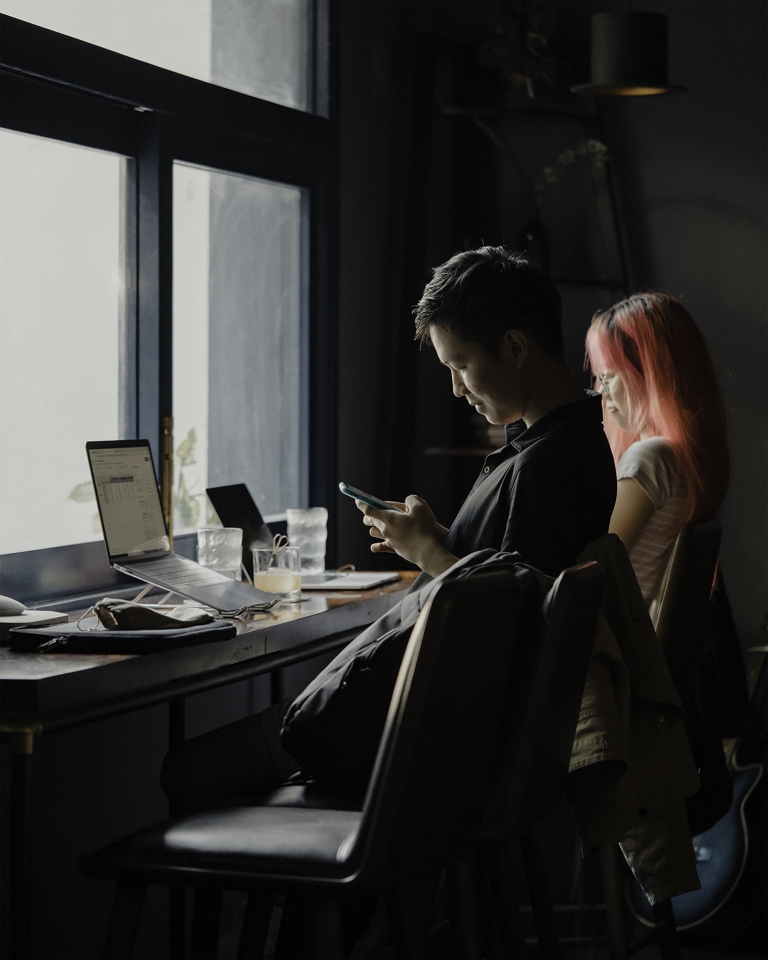 ca phe ket hop bar anh 4