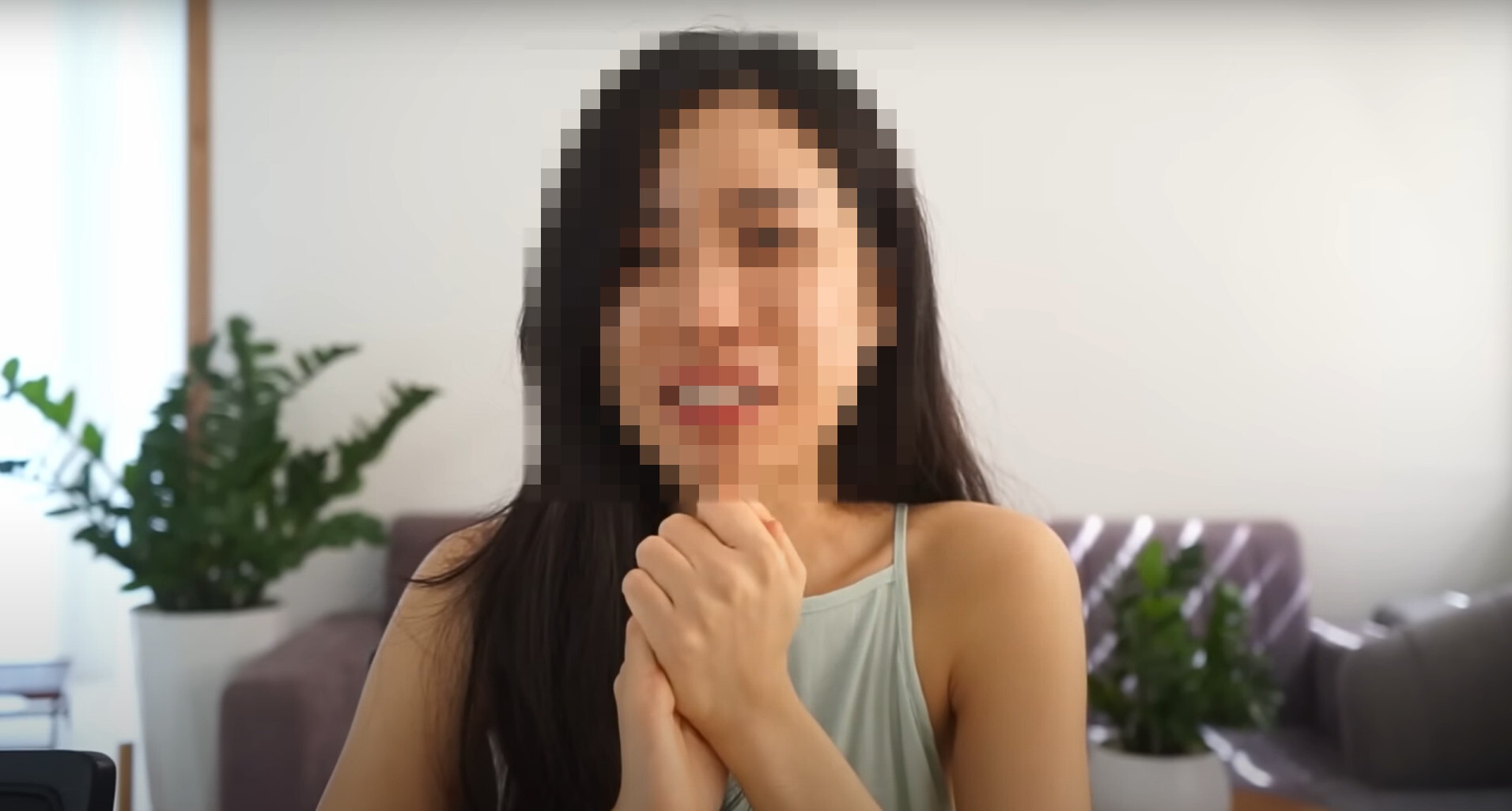 Nu YouTuber rao giang cach 'kiem tien tren Tinder' hinh anh