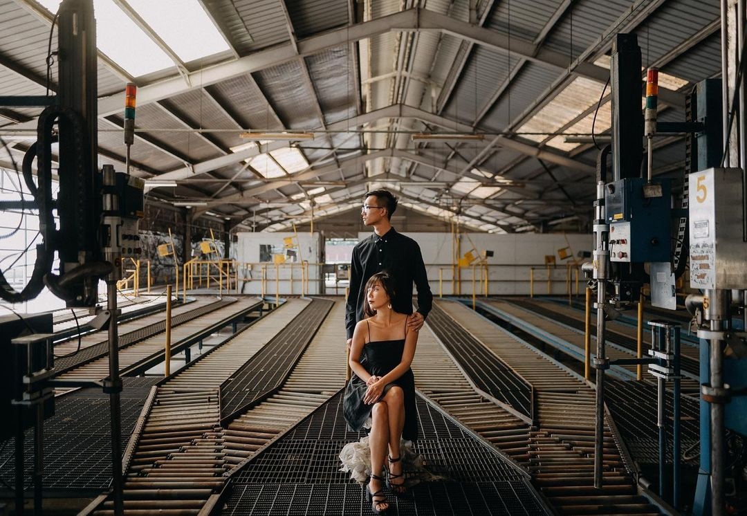 cô dâu mặc váy đen ảnh 4 co dau mac vay den anh 4