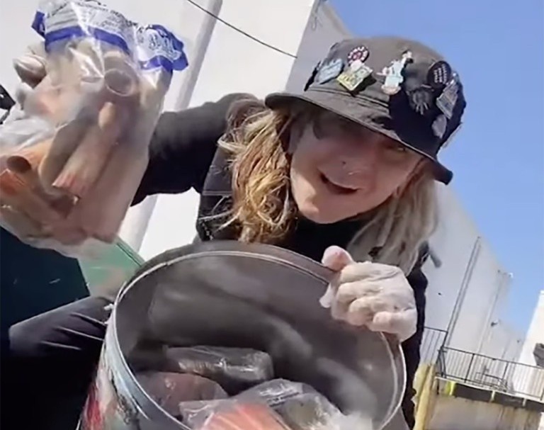 Kiem 5.000 USD/thang nho boi rac hinh anh