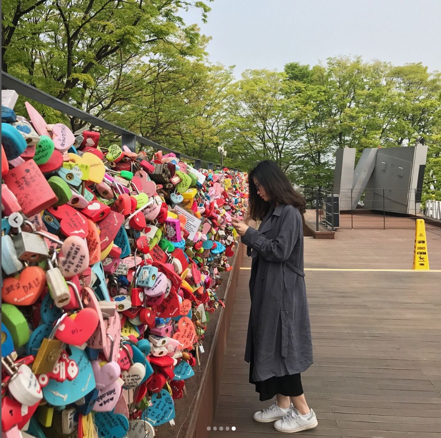 du lich voi ban than anh 2