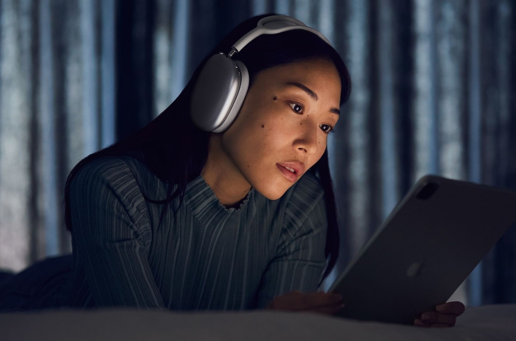 Gioi tre My deo may tro thinh vi so diec hinh anh