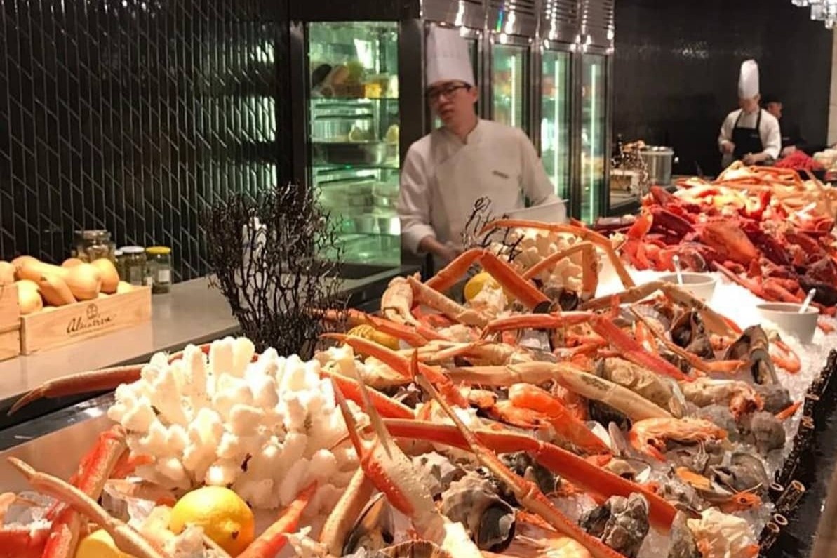 An buffet con re hon mon binh thuong o Han Quoc hinh anh