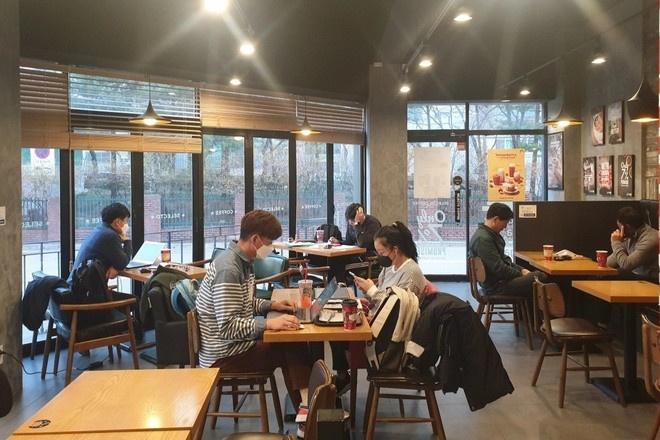 den ca phe hoc bai anh 1