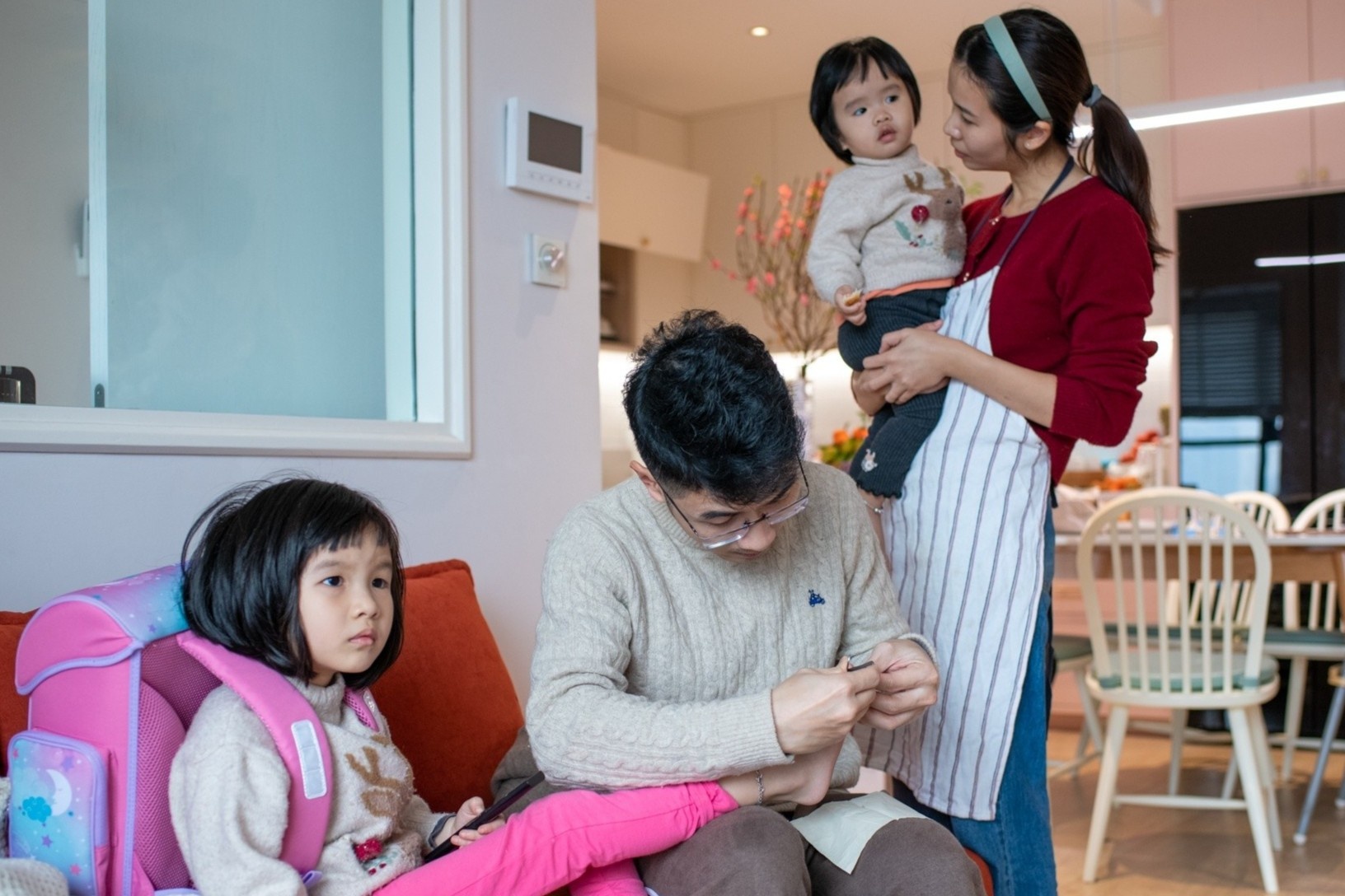 Buon vui lan lon khi '3 nam de 2 dua' hinh anh