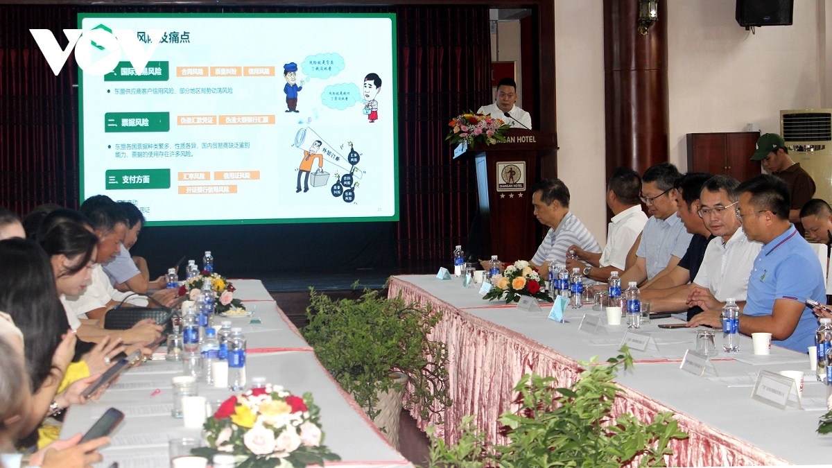 Mat hang sau rieng,  Doanh nghiep Trung Quoc,  Viet - Trung anh 1