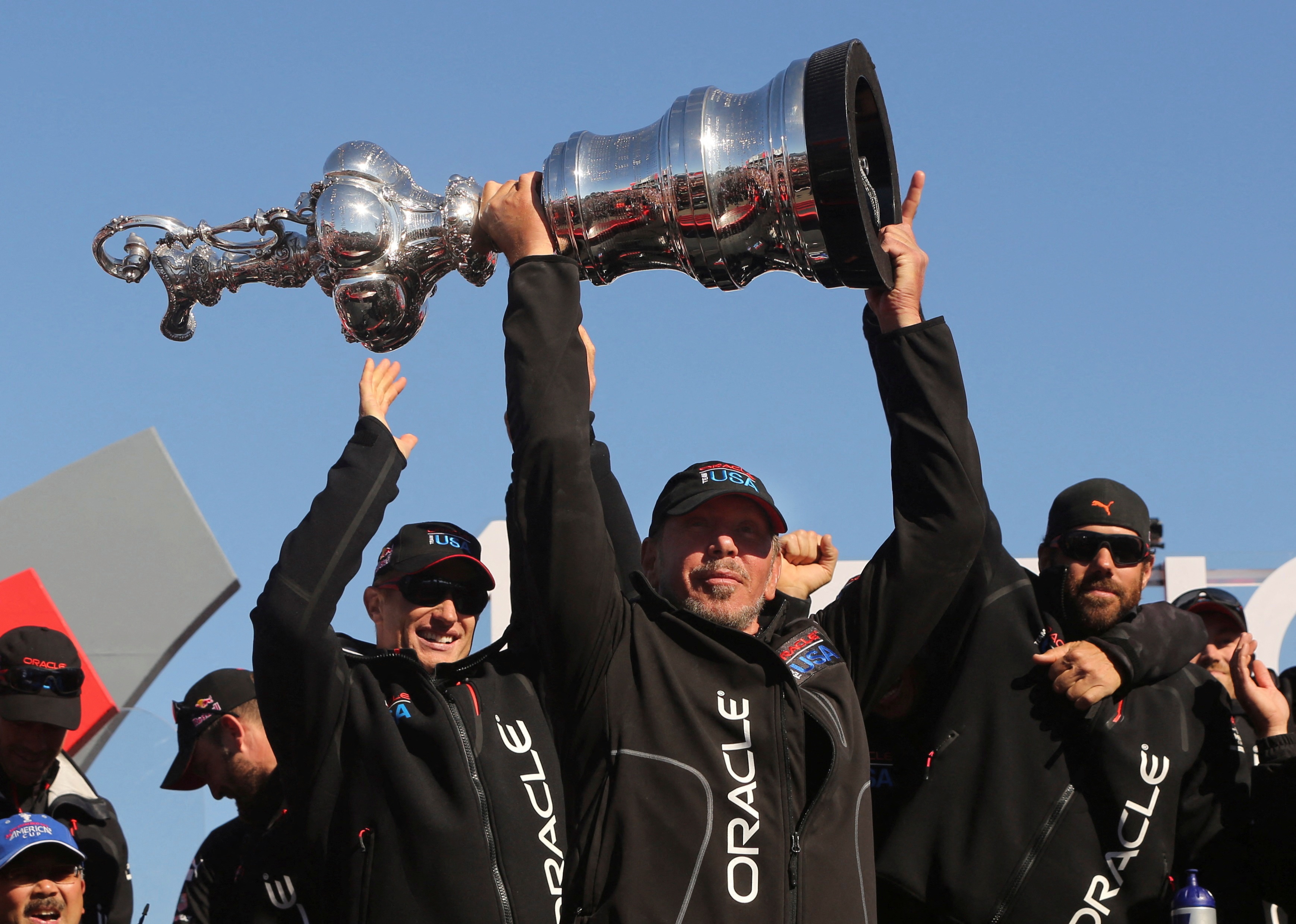 Cach tieu tien dac biet cua nguoi giau thu 2 the gioi hinh anh