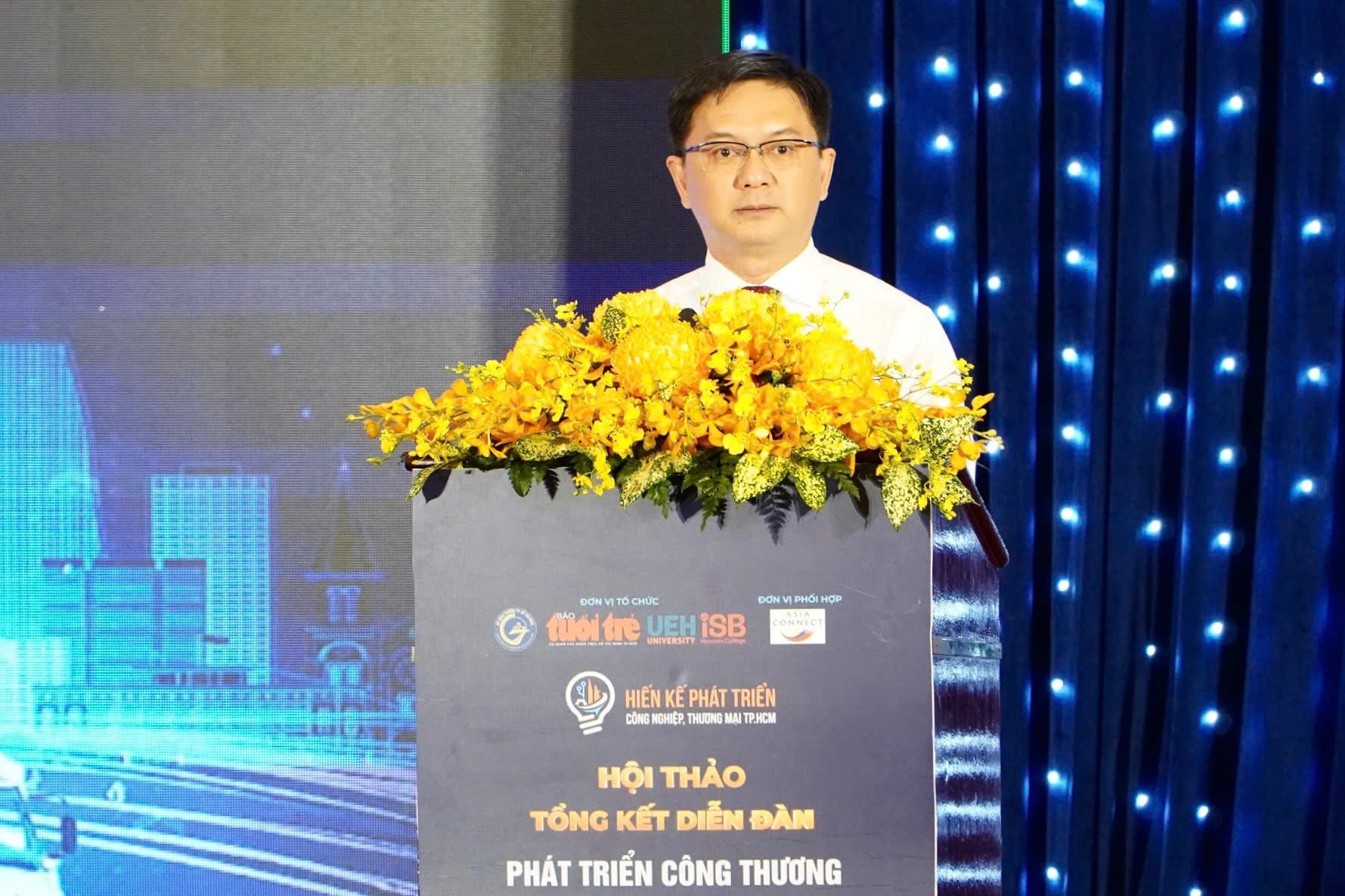 So Cong Thuong TP.HCM,  tang truong kinh te anh 2