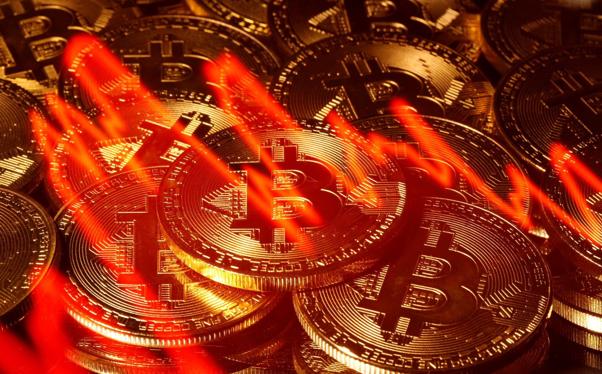 Bitcoin giam manh, thi truong tien so 'do lua' hinh anh