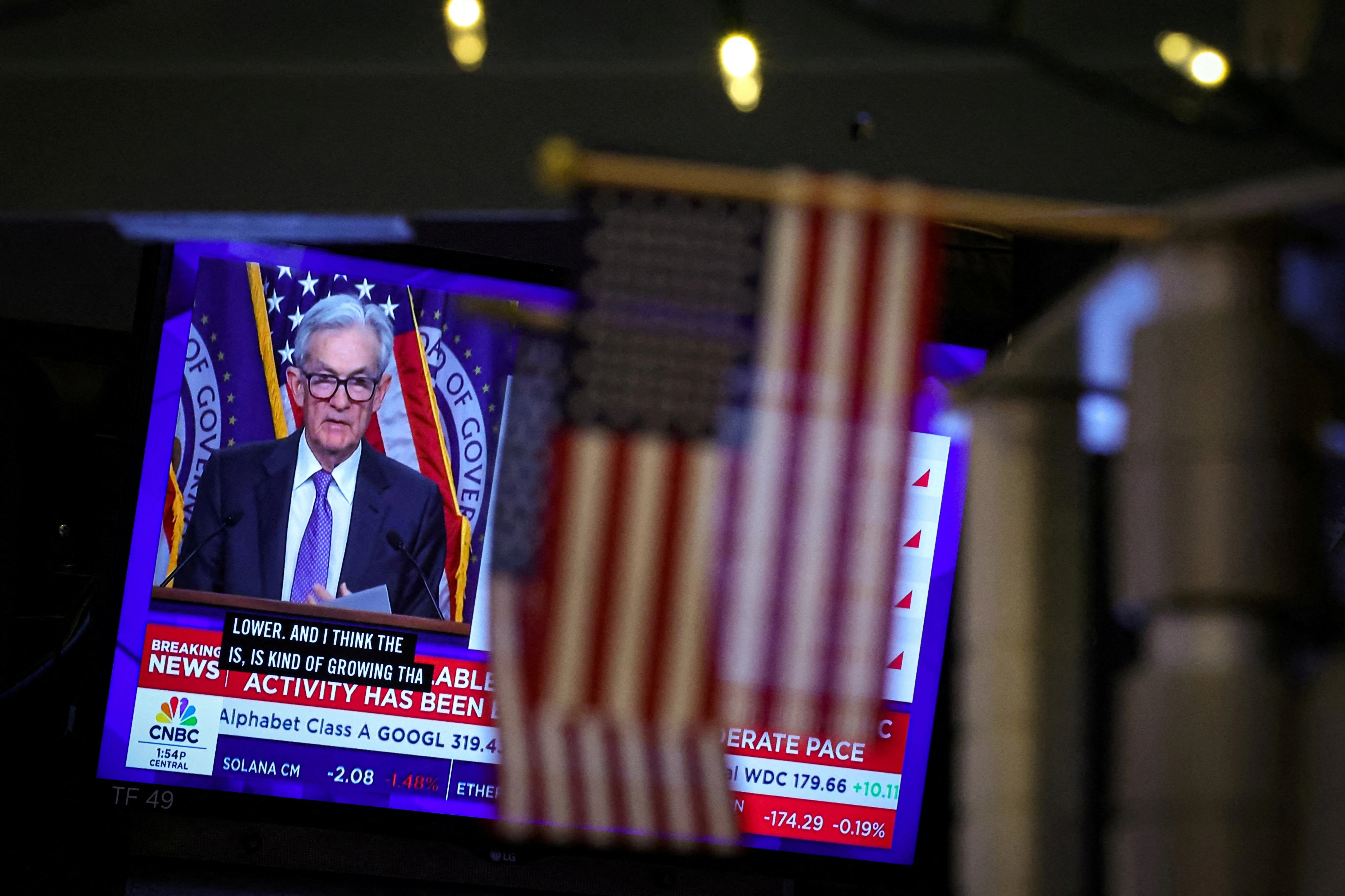 Ky vong Fed giam lai suat bi 'giang don' nang hinh anh