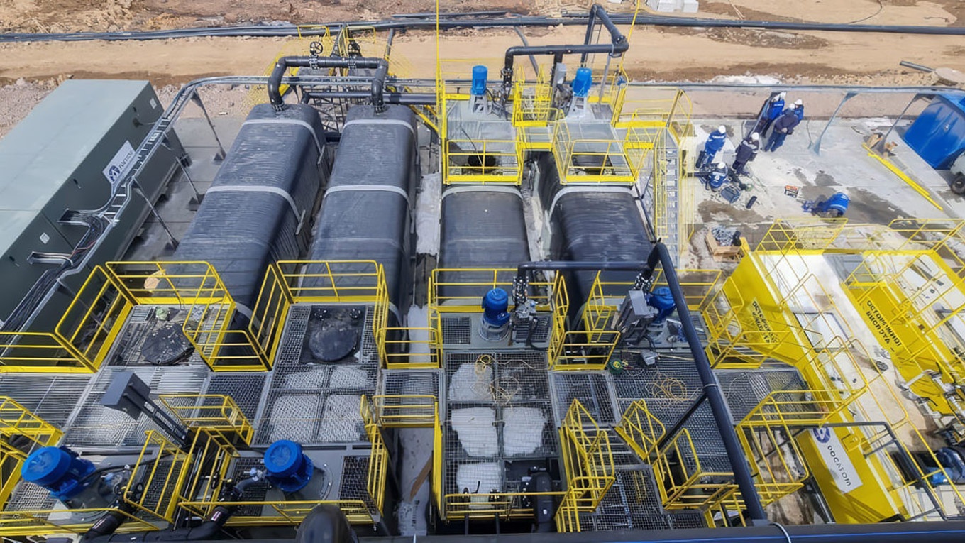 Chau Au loay hoay chua the dut khoi uranium Nga hinh anh