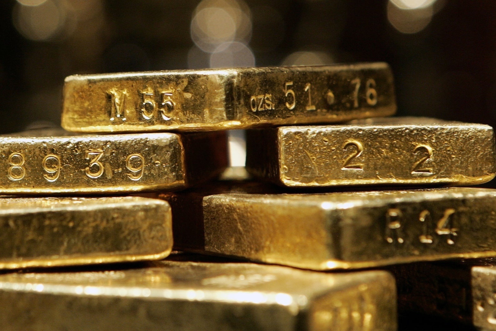 Gia vang the gioi chat vat phuc hoi sau cu sap manh hinh anh