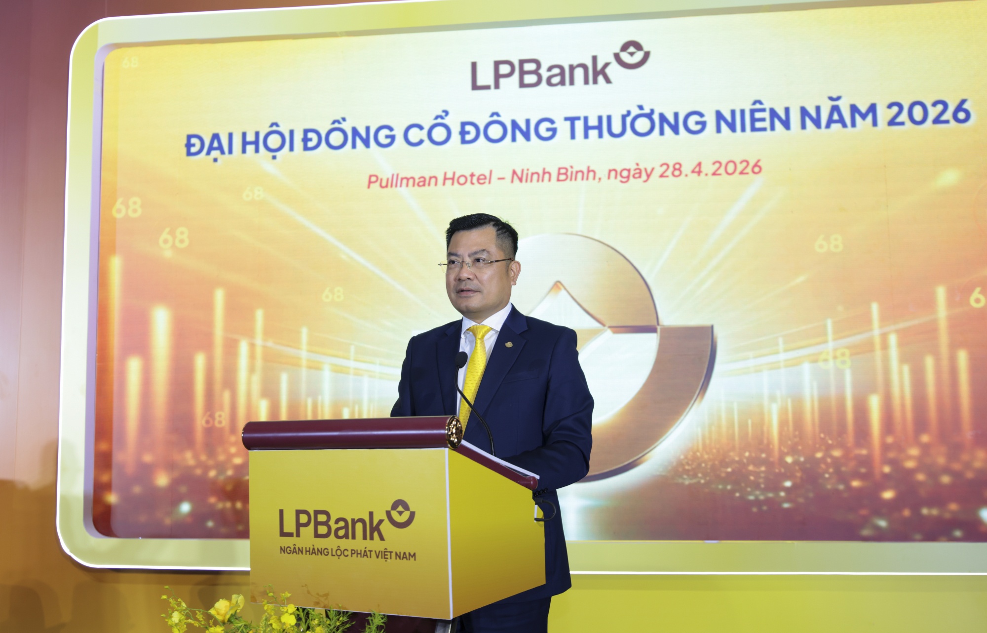 lpbank anh 1