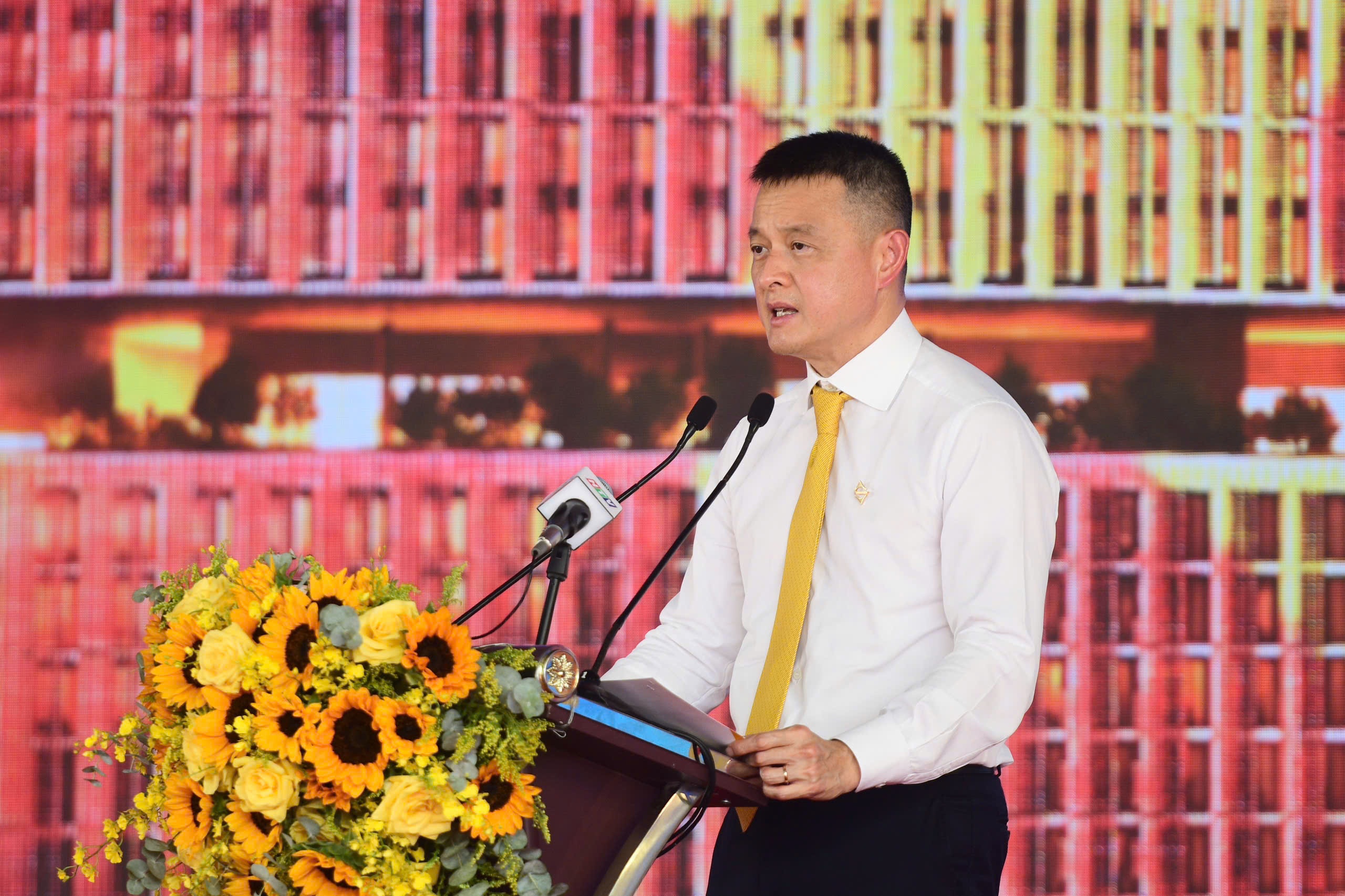 tuyen metro so 2 anh 4