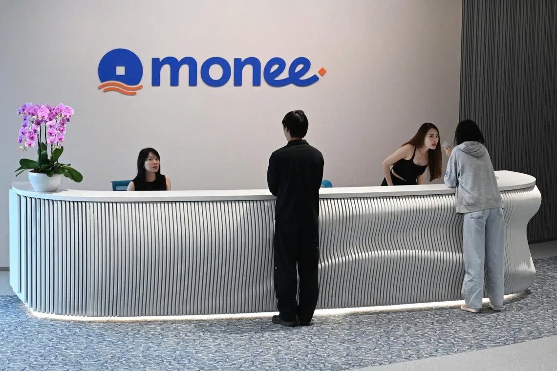 Co mot 'ngan hang ngam' ben trong Shopee hinh anh