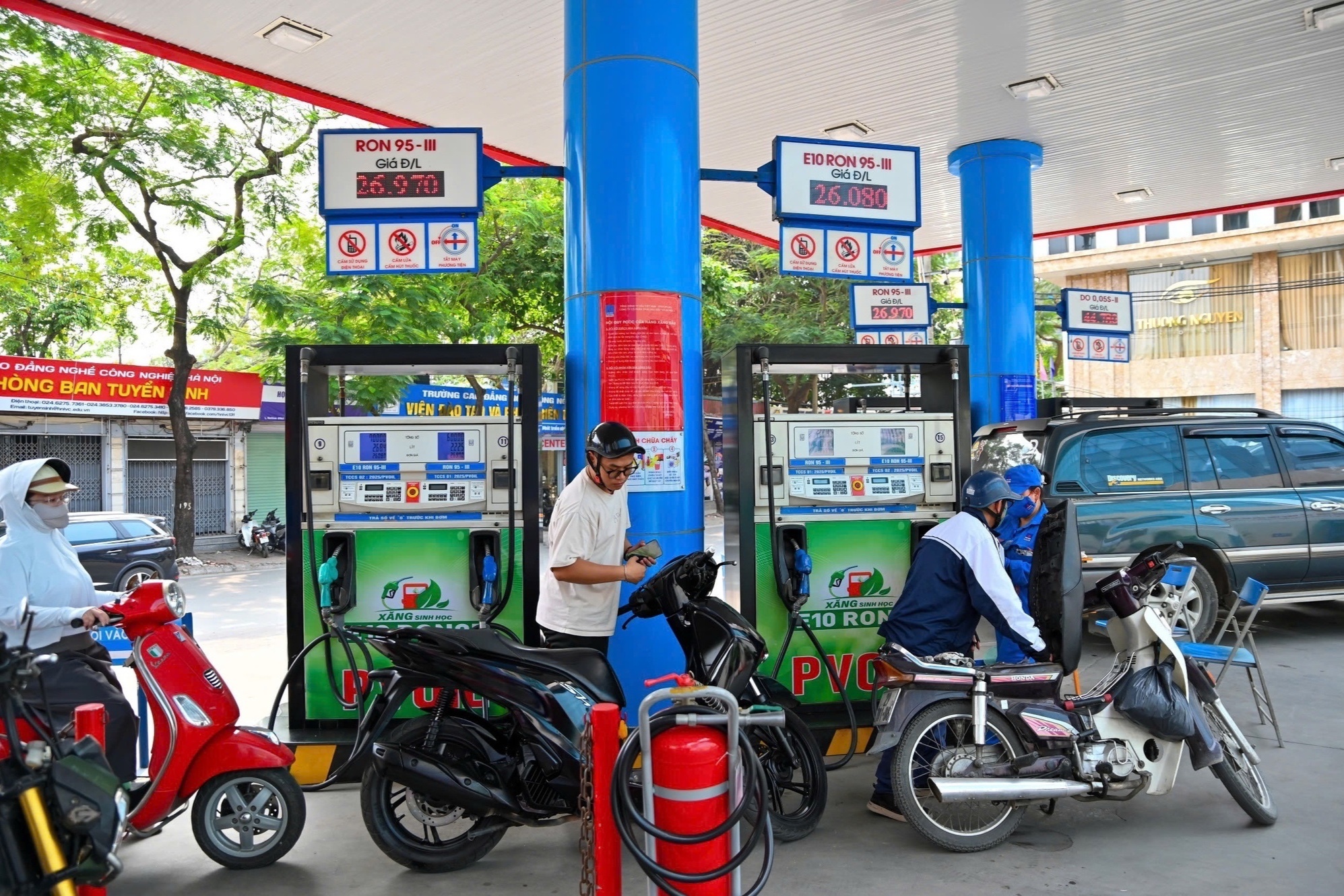 xang E10 anh 1