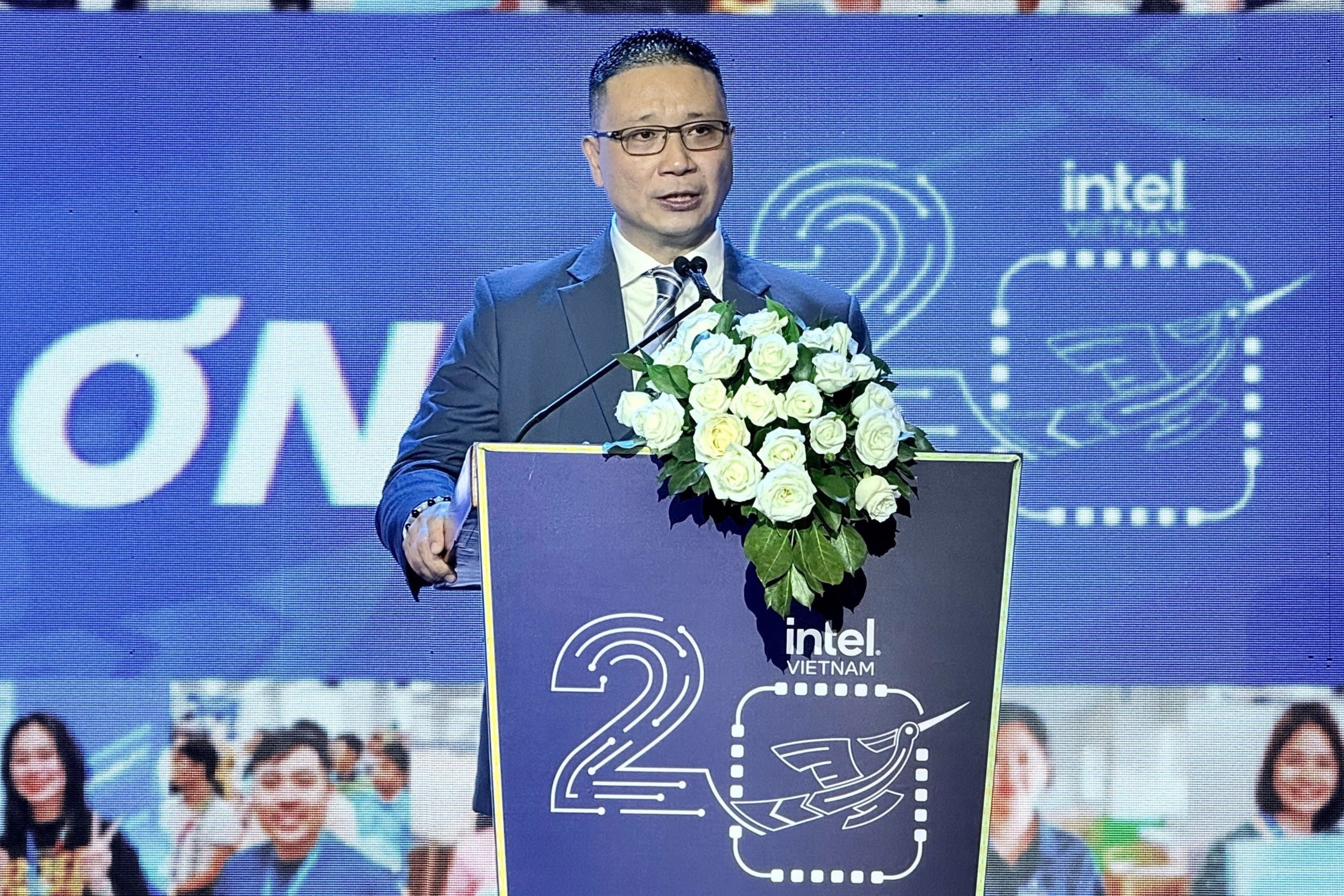 Intel Products Viet Nam anh 1