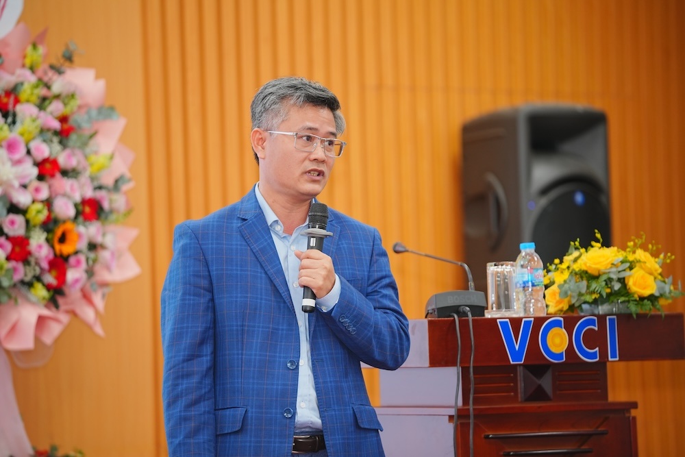 doanh nghiệp ảnh 1