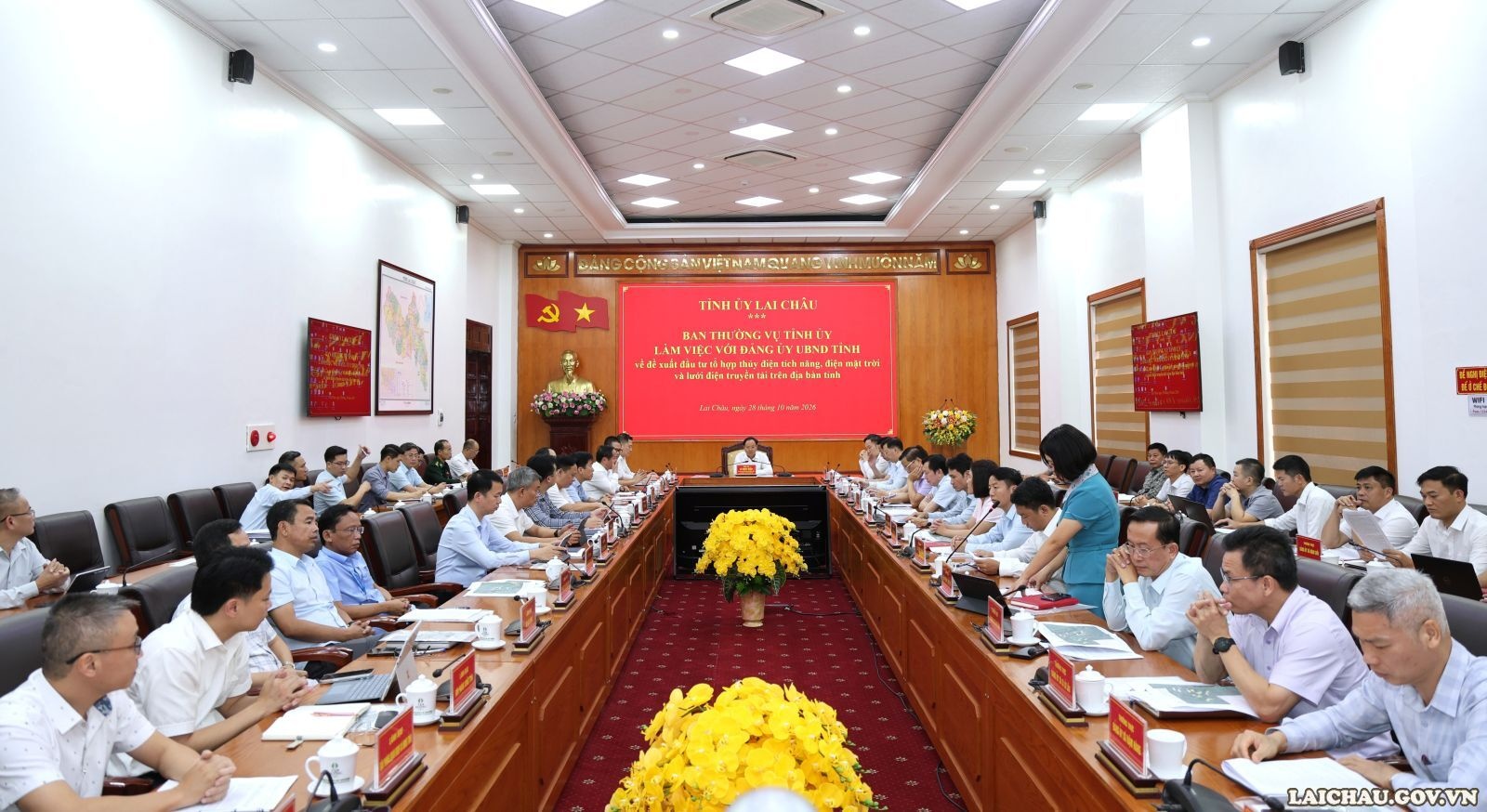 lai ch&acirc;u ảnh 1