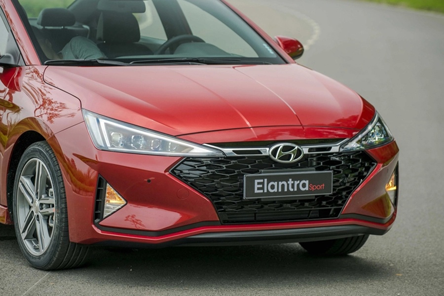 So sánh Mazda3 và Hyundai Elantra ảnh 5 So sanh Mazda3 va Hyundai Elantra anh 5