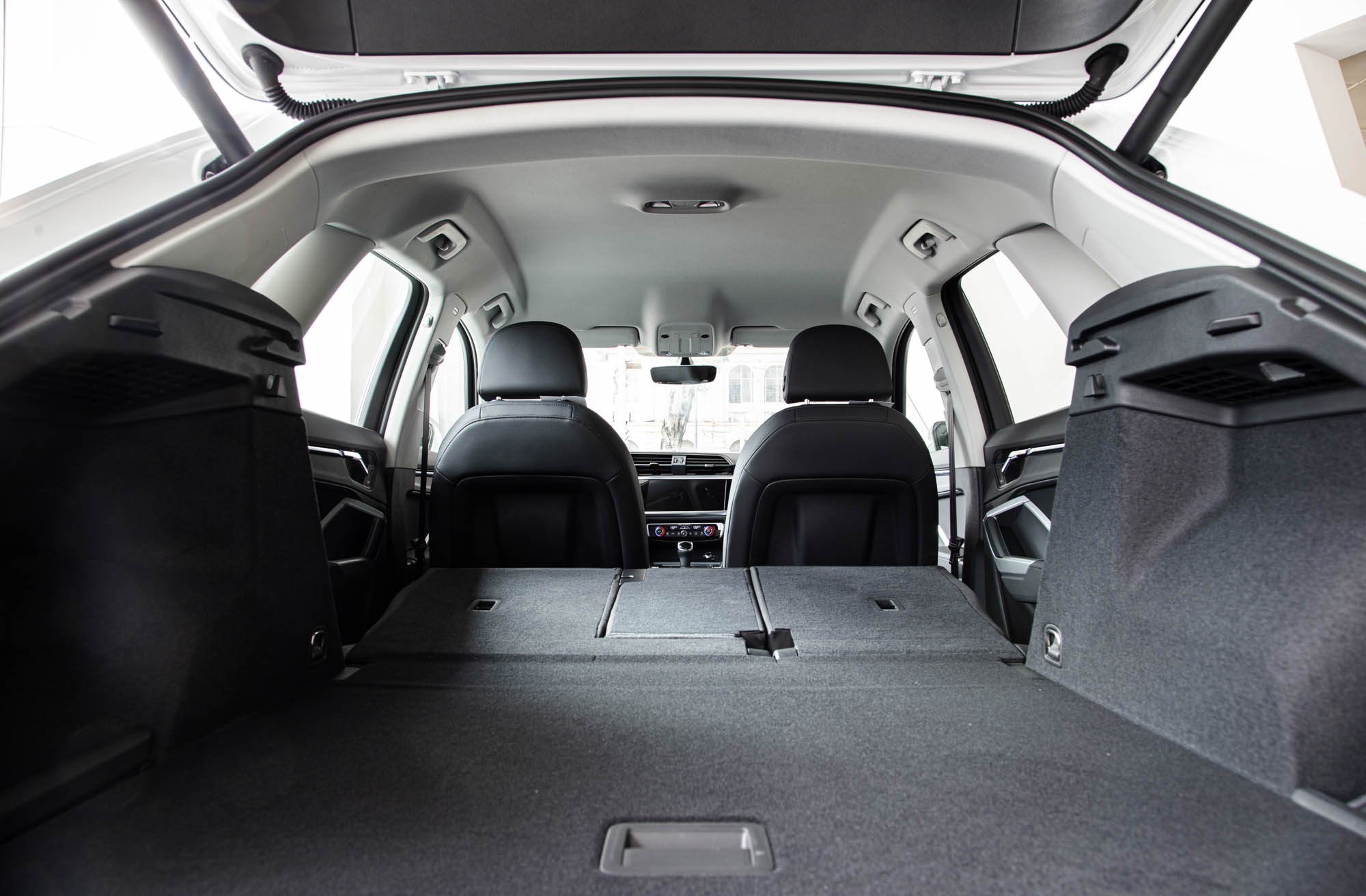 Chi tiết Audi Q3 2020 tại Việt Nam ảnh 27 Chi tiet Audi Q3 2020 tai Viet Nam anh 27