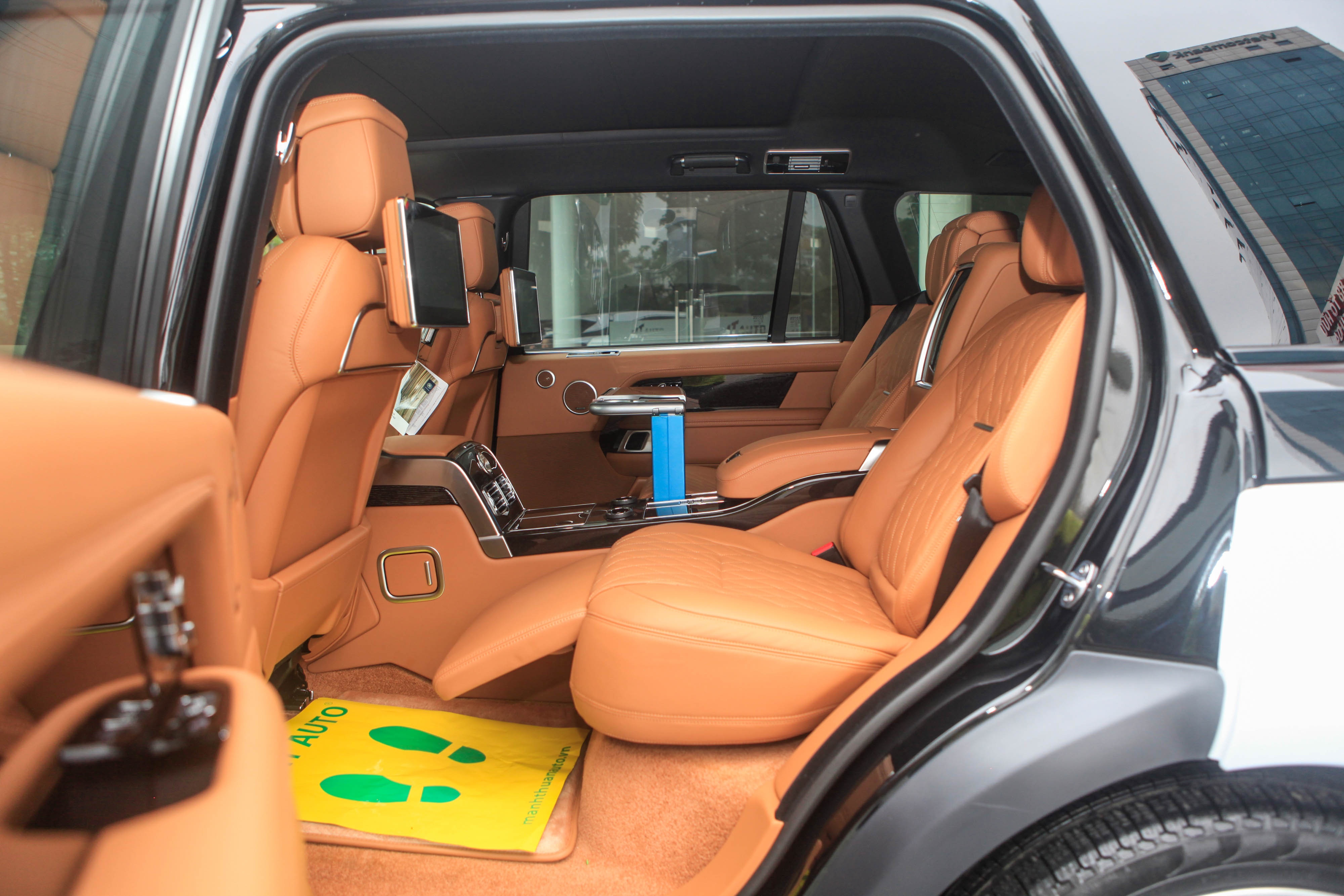 Range Rover SVAutobiography LWB 2020 tại Việt Nam ảnh 14 Range Rover SVAutobiography LWB 2020 tai Viet Nam anh 14