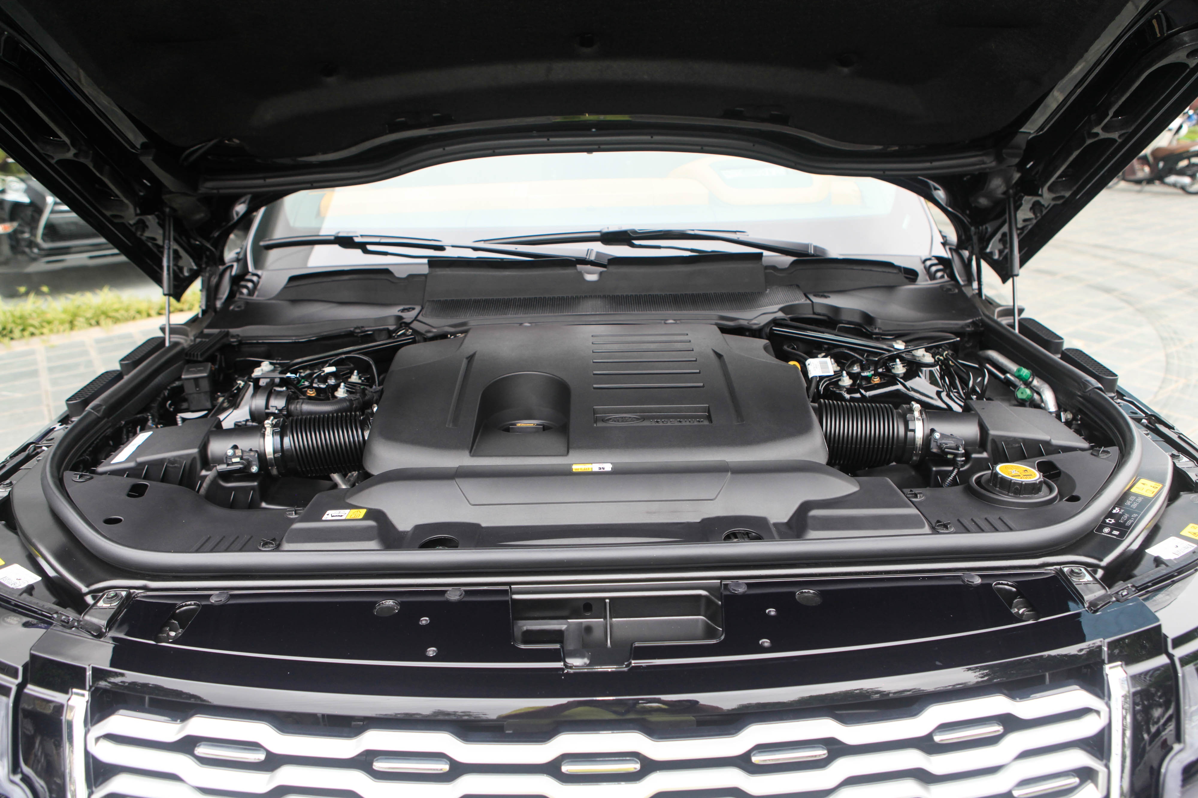 Range Rover SVAutobiography LWB 2020 tại Việt Nam ảnh 19 Range Rover SVAutobiography LWB 2020 tai Viet Nam anh 19
