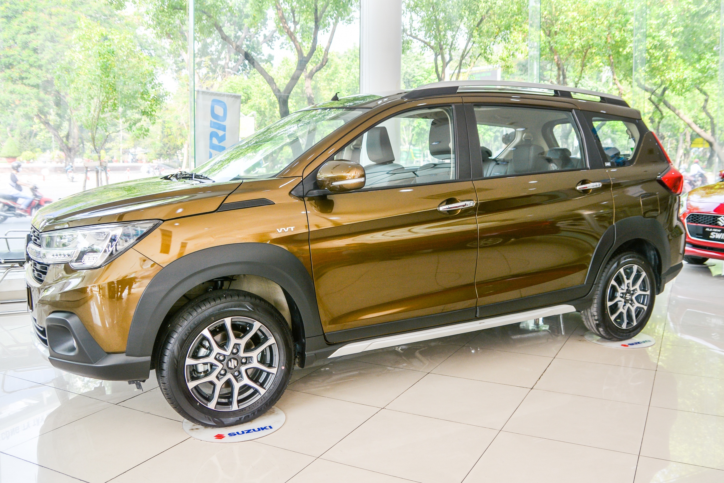 Những mẫu MPV 7 chỗ cỡ nhỏ tại Việt Nam ảnh 6 Nhung mau MPV 7 cho co nho tai Viet Nam anh 6