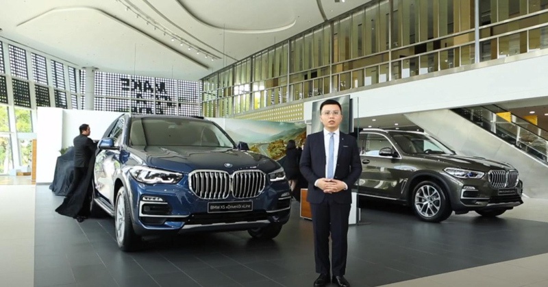 xe ra mat truc tuyen tai Viet Nam anh 1