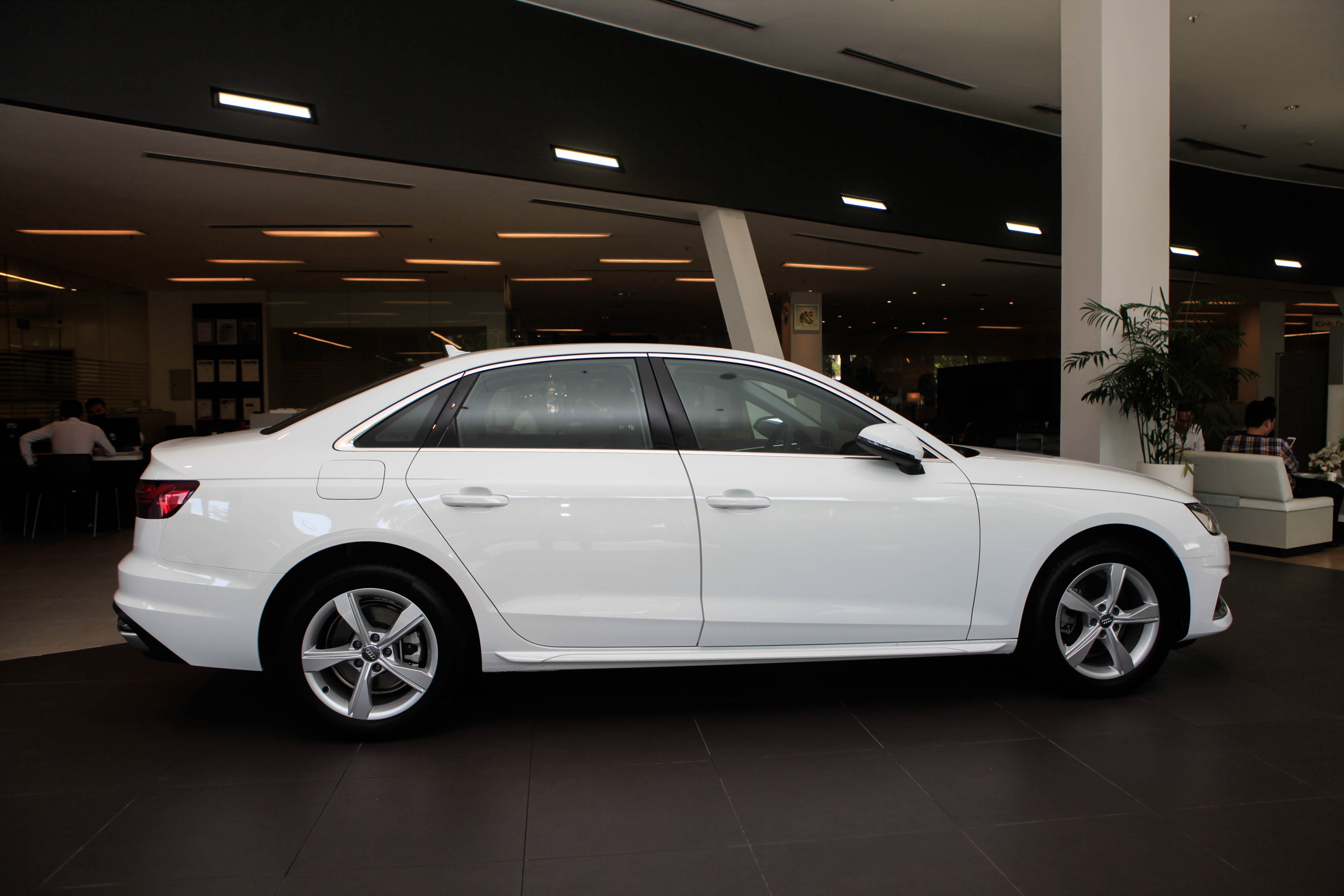 Audi dong loat gioi thieu 3 dong xe moi tai Viet Nam anh 12