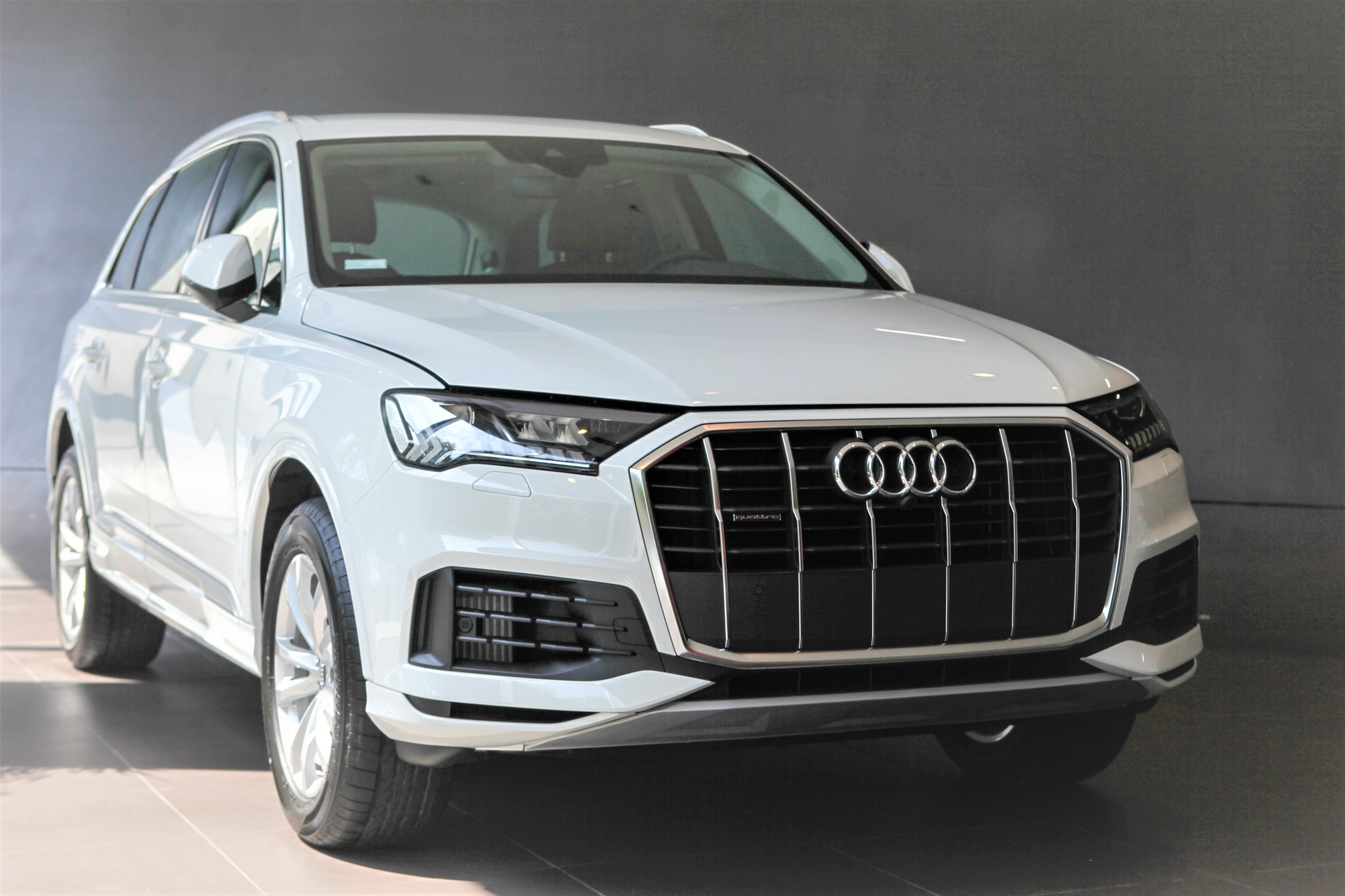 Audi A4 va Q7 ra mat tai Viet Nam, chua co gia ban hinh anh