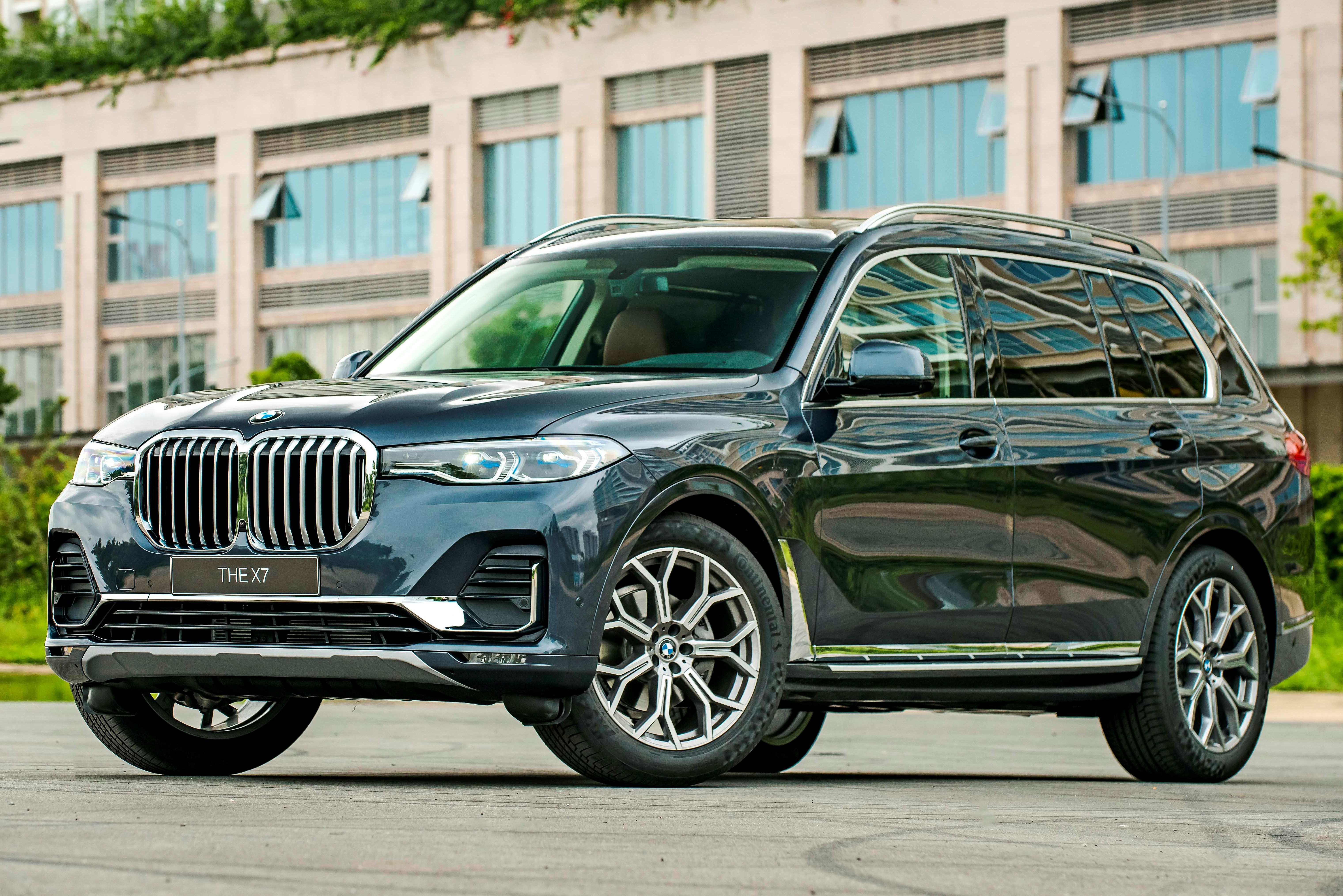 BMW X7 ha gia 650 trieu tai VN, con 6,85 ty dong hinh anh