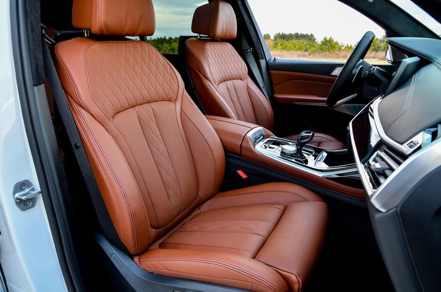 Đánh giá BMW X7 M50i ảnh 6 Danh gia BMW X7 M50i anh 6