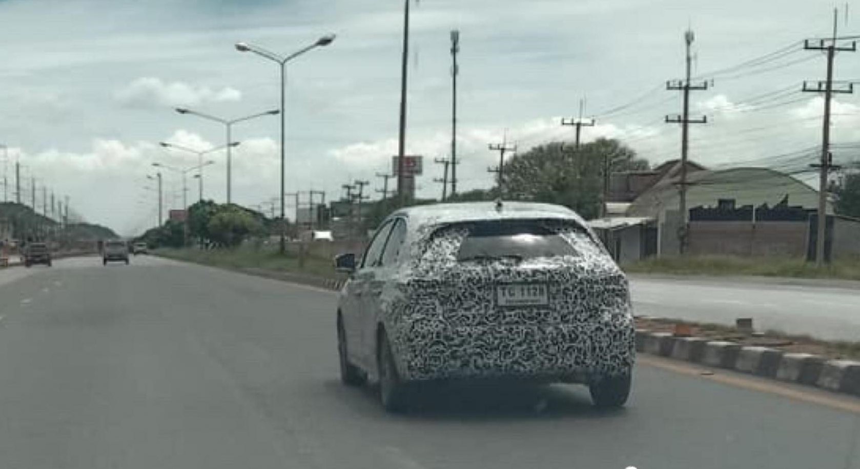 Honda City Hatchback lộ diện ảnh 2 Honda City Hatchback lo dien anh 2