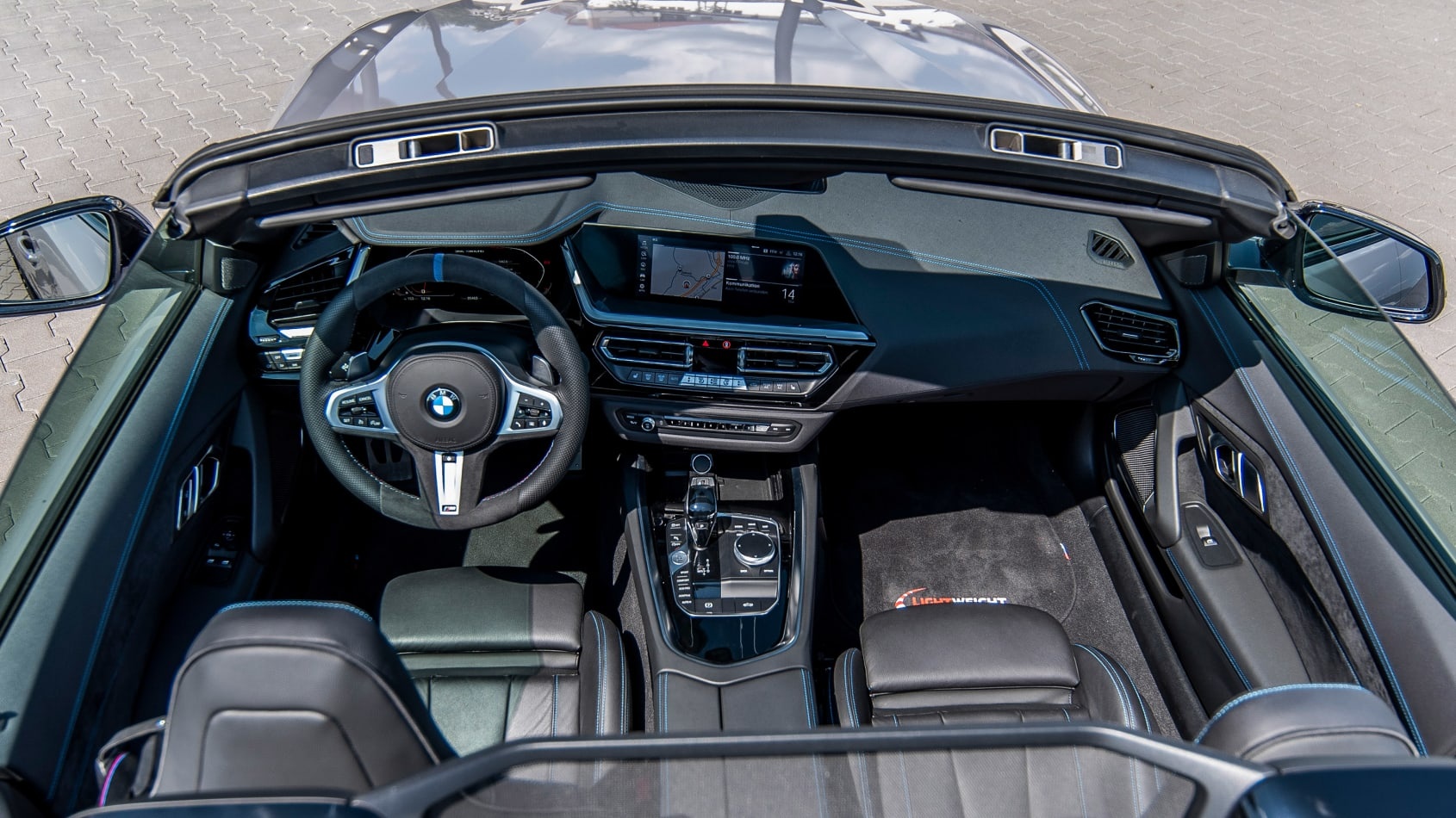 Bản độ BMW Z4 R công suất 395 mã lực từ Lightweight Performance ảnh 10 Ban do BMW Z4 R cong suat 395 ma luc tu Lightweight Performance anh 10