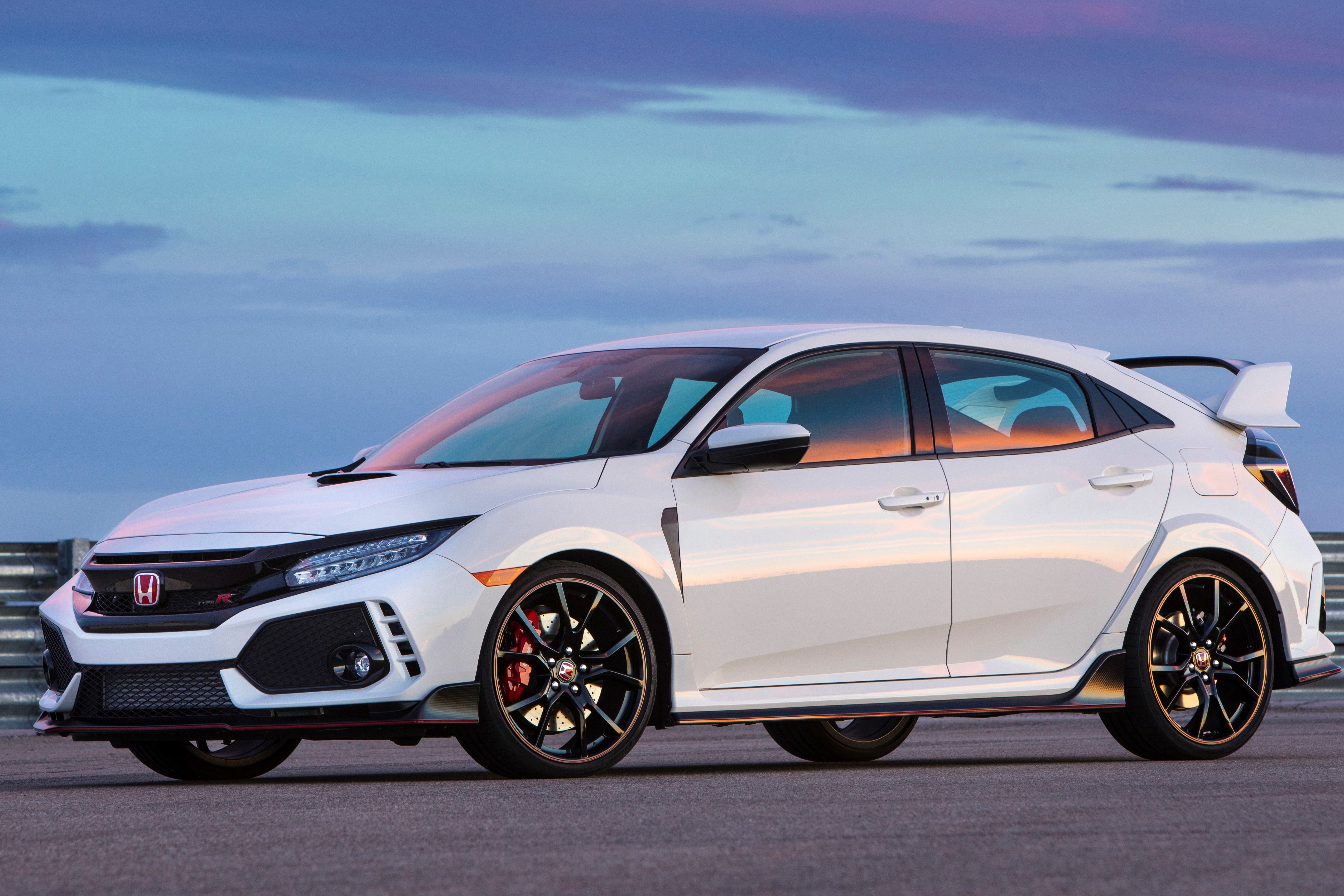 Honda trieu hoi xe Civic, Accord va HR-V vi loi bom nhien lieu hinh anh