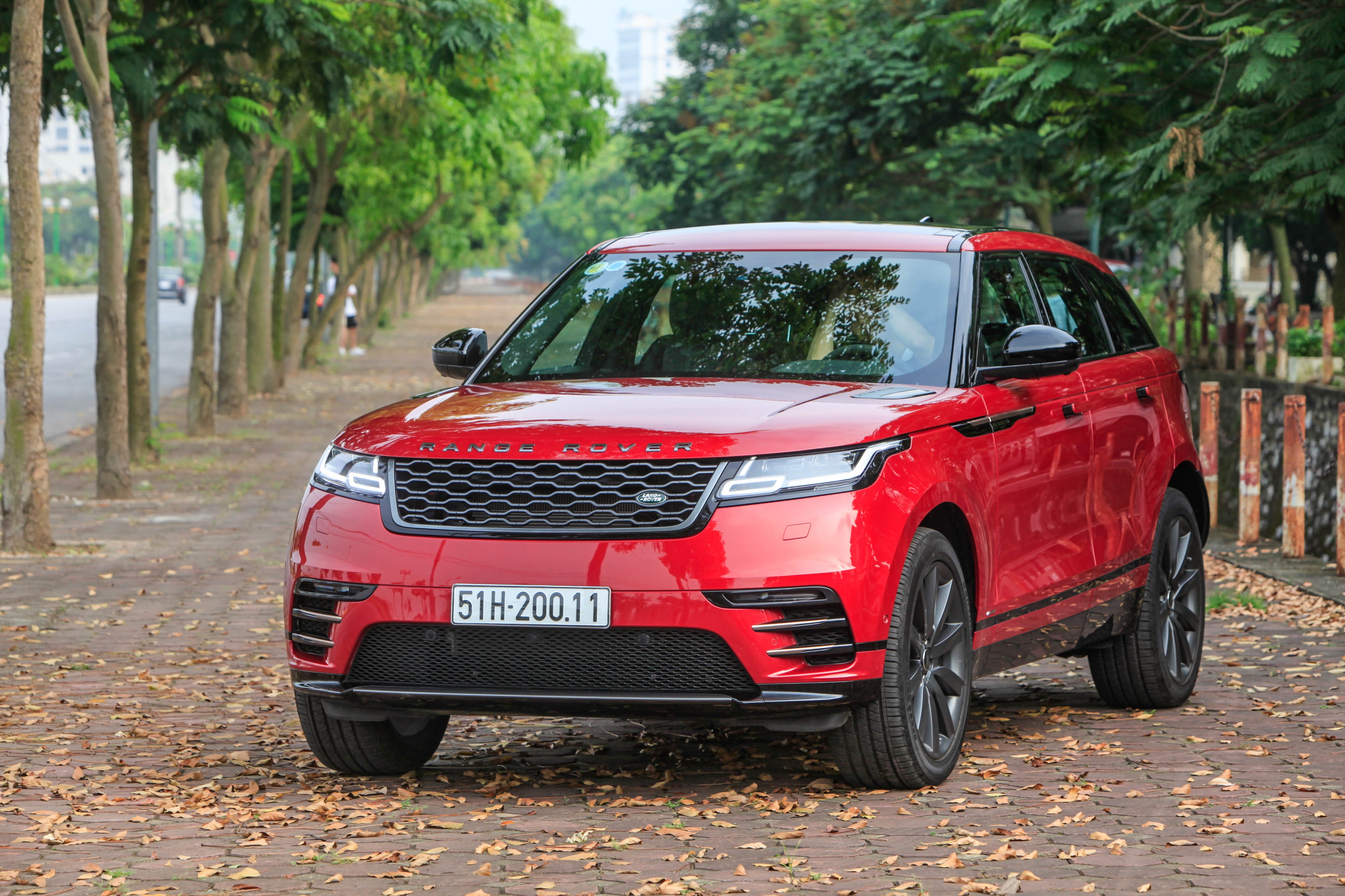 Rolls-Royce, Land Rover tại Việt Nam ảnh 5 Rolls-Royce, Land Rover tai Viet Nam anh 5