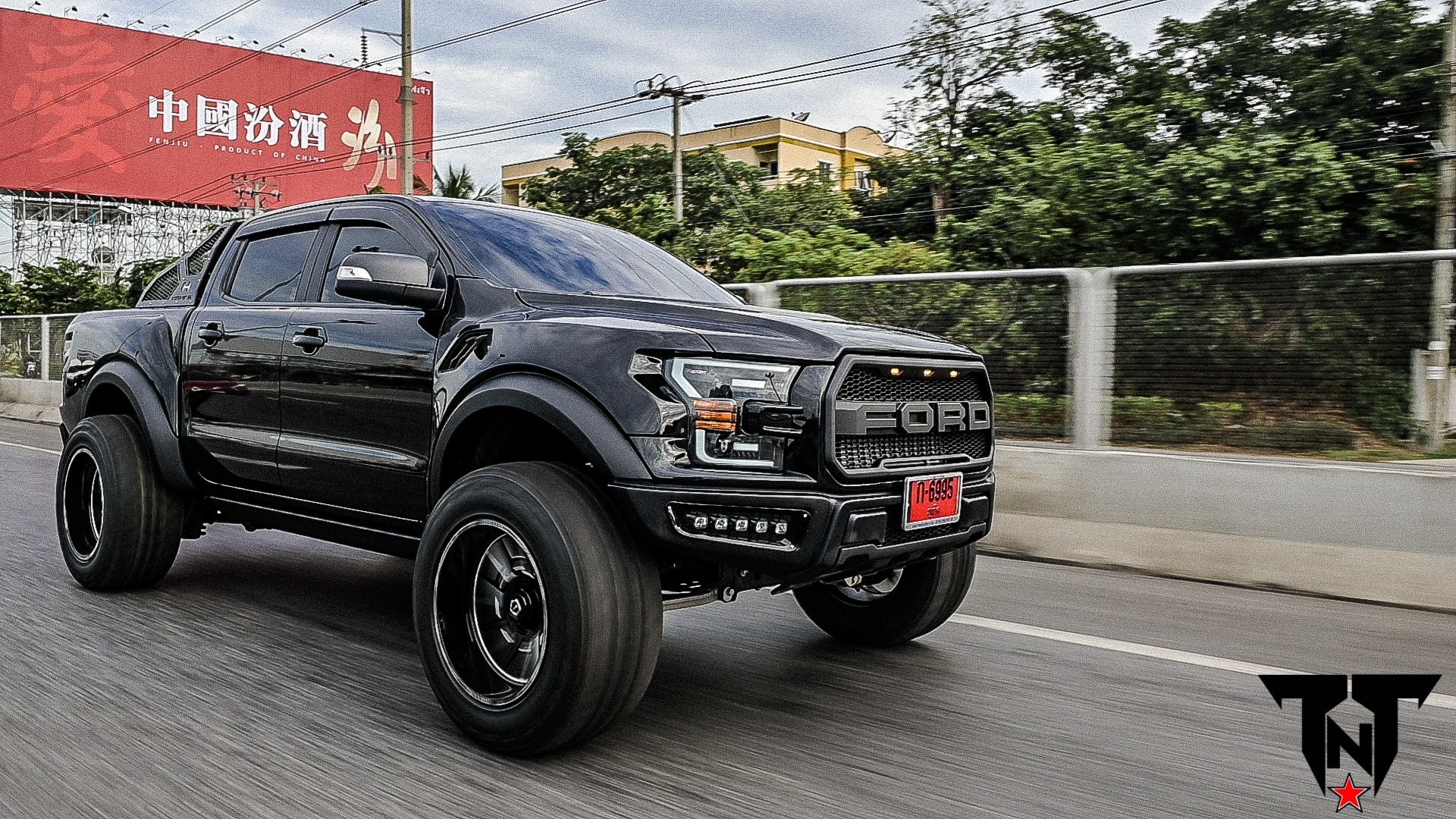 Ford Ranger độ F-150 Raptor ảnh 12 Ford Ranger do F-150 Raptor anh 12