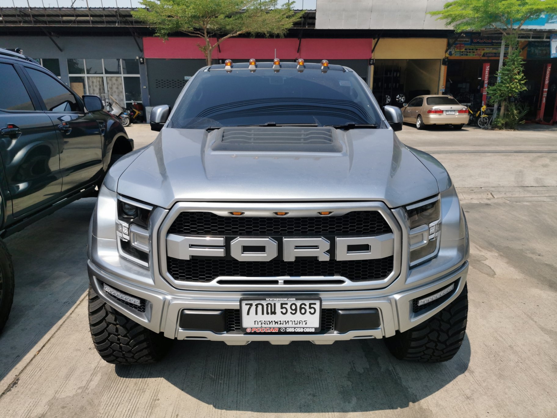 Ford Ranger độ F-150 Raptor ảnh 16 Ford Ranger do F-150 Raptor anh 16