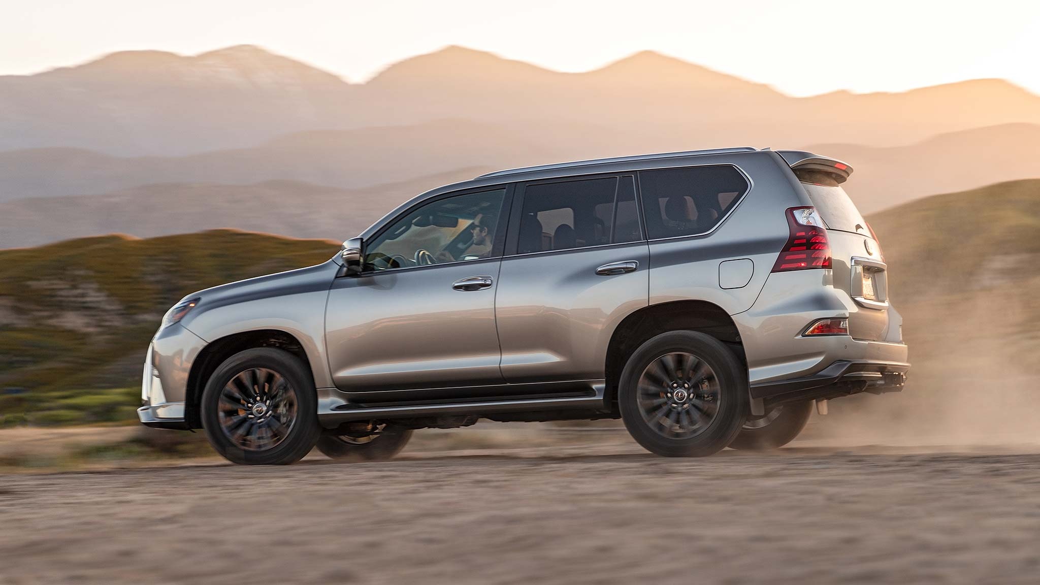 danh gia Lexus GX 460 2020 anh 16