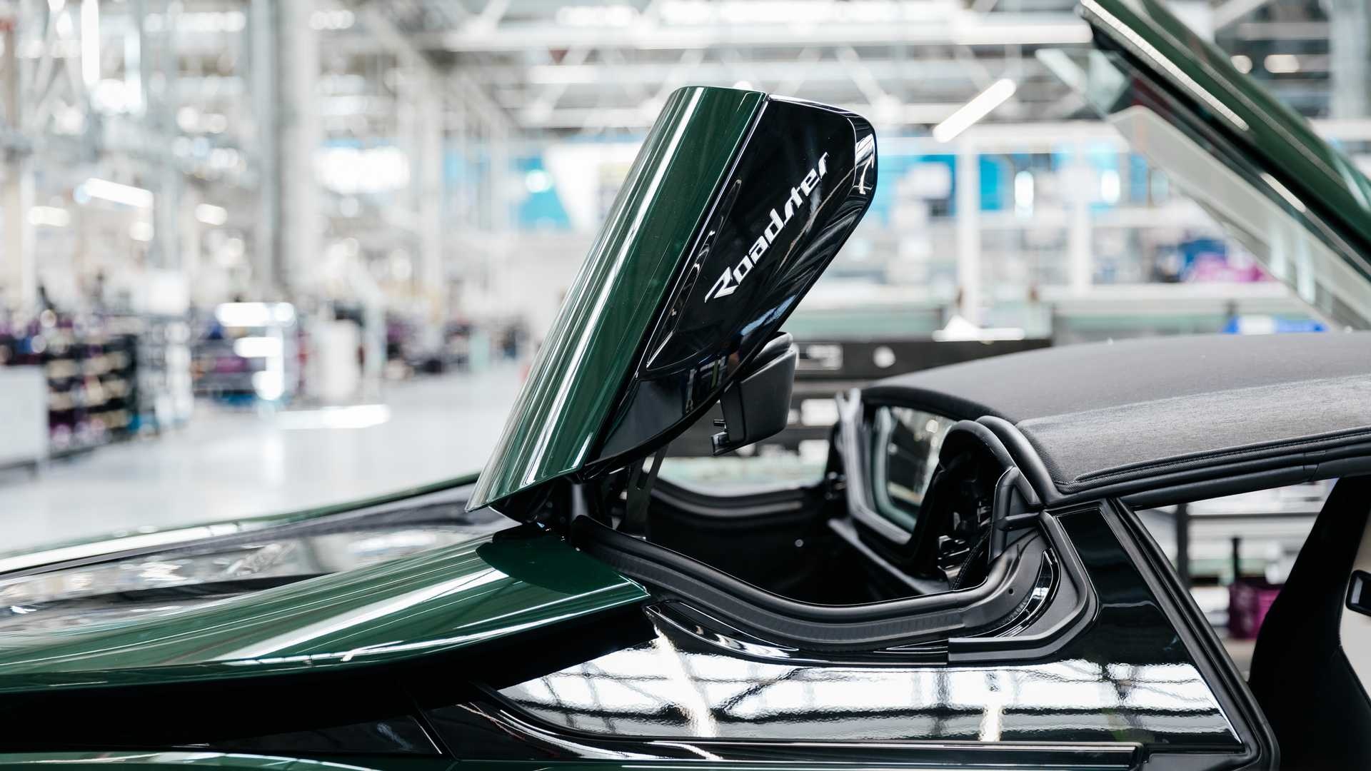 BMW chia tay i8 bằng 18 phiên bản màu sơn khác nhau ảnh 9 BMW chia tay i8 bang 18 phien ban mau son khac nhau anh 9